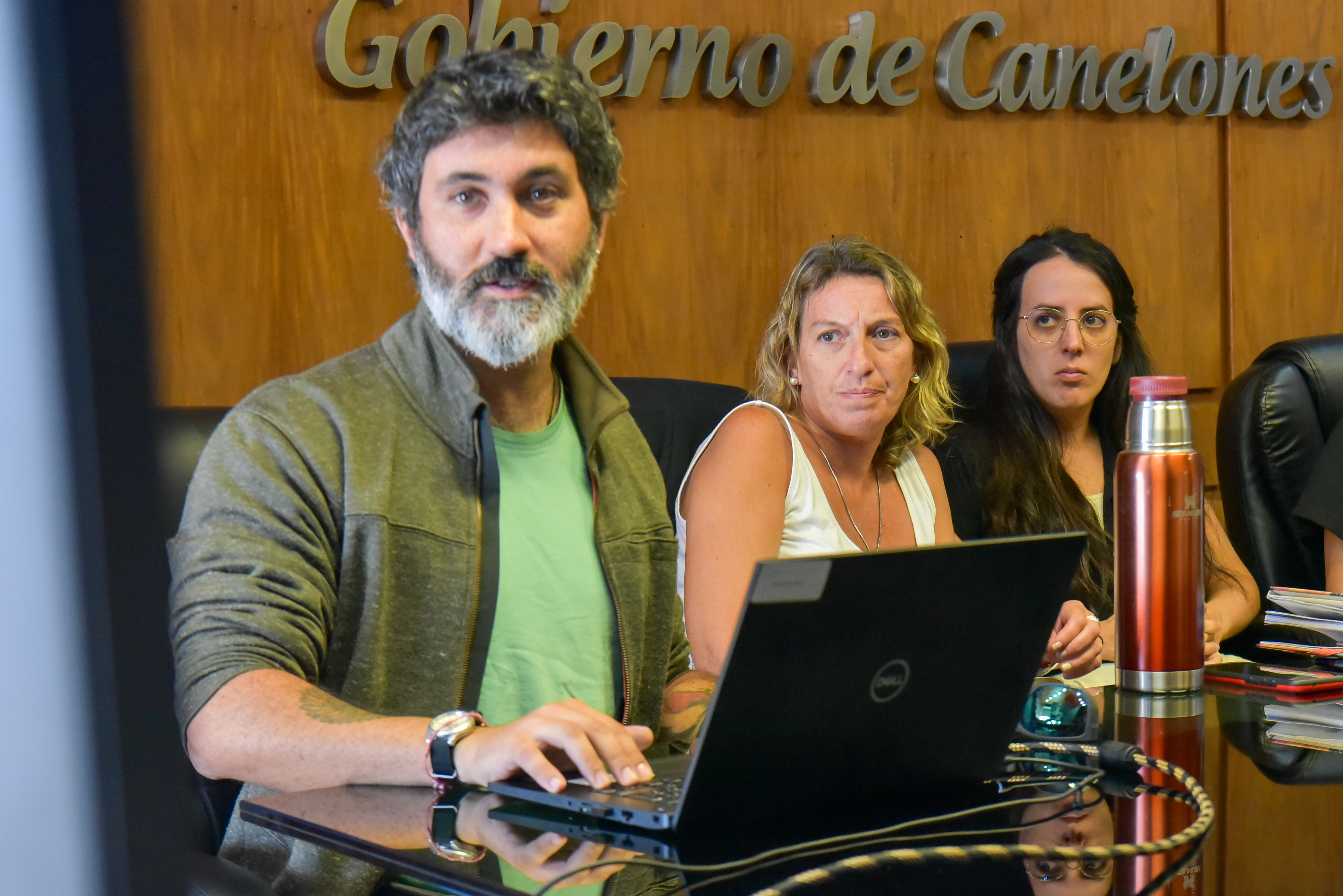 Presentación del proyecto Estrategias participativas de diagnóstico y prevención de parasitosis con potencial zoonótico