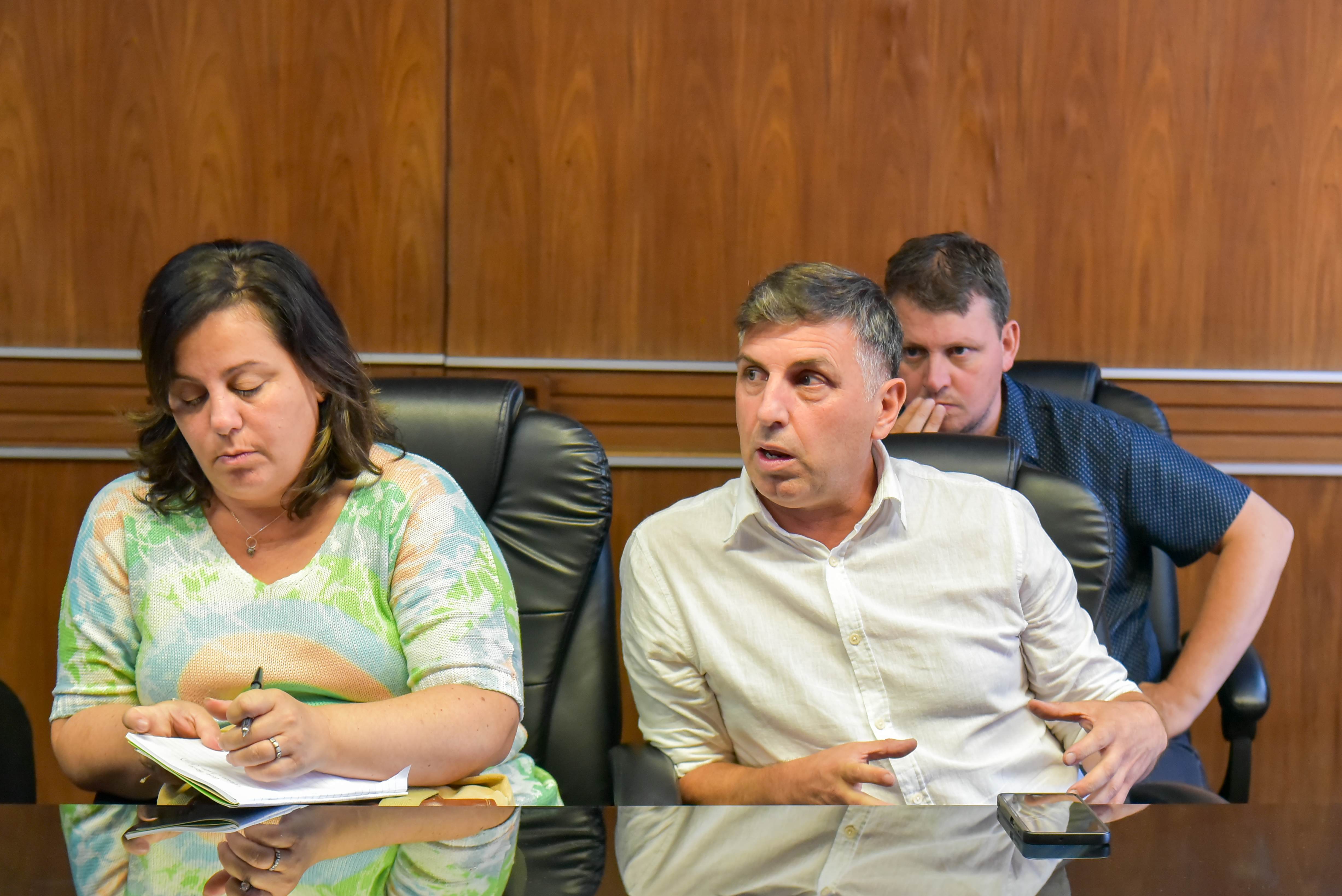 Presentación del proyecto Estrategias participativas de diagnóstico y prevención de parasitosis con potencial zoonótico
