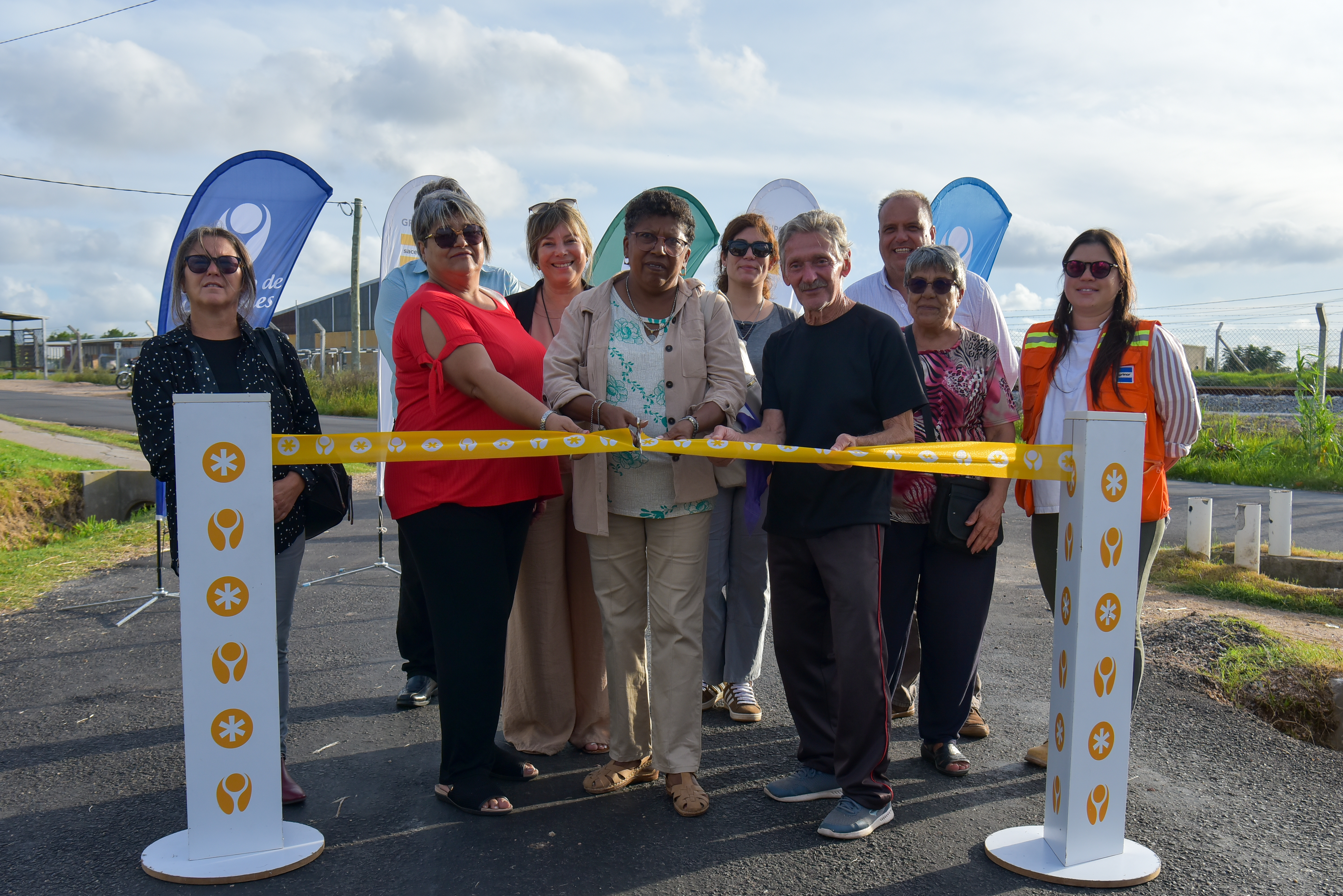 Inauguración de obras de infraestructura vial e hidráulica en el barrio San Francisco del Municipio 18 de Mayo