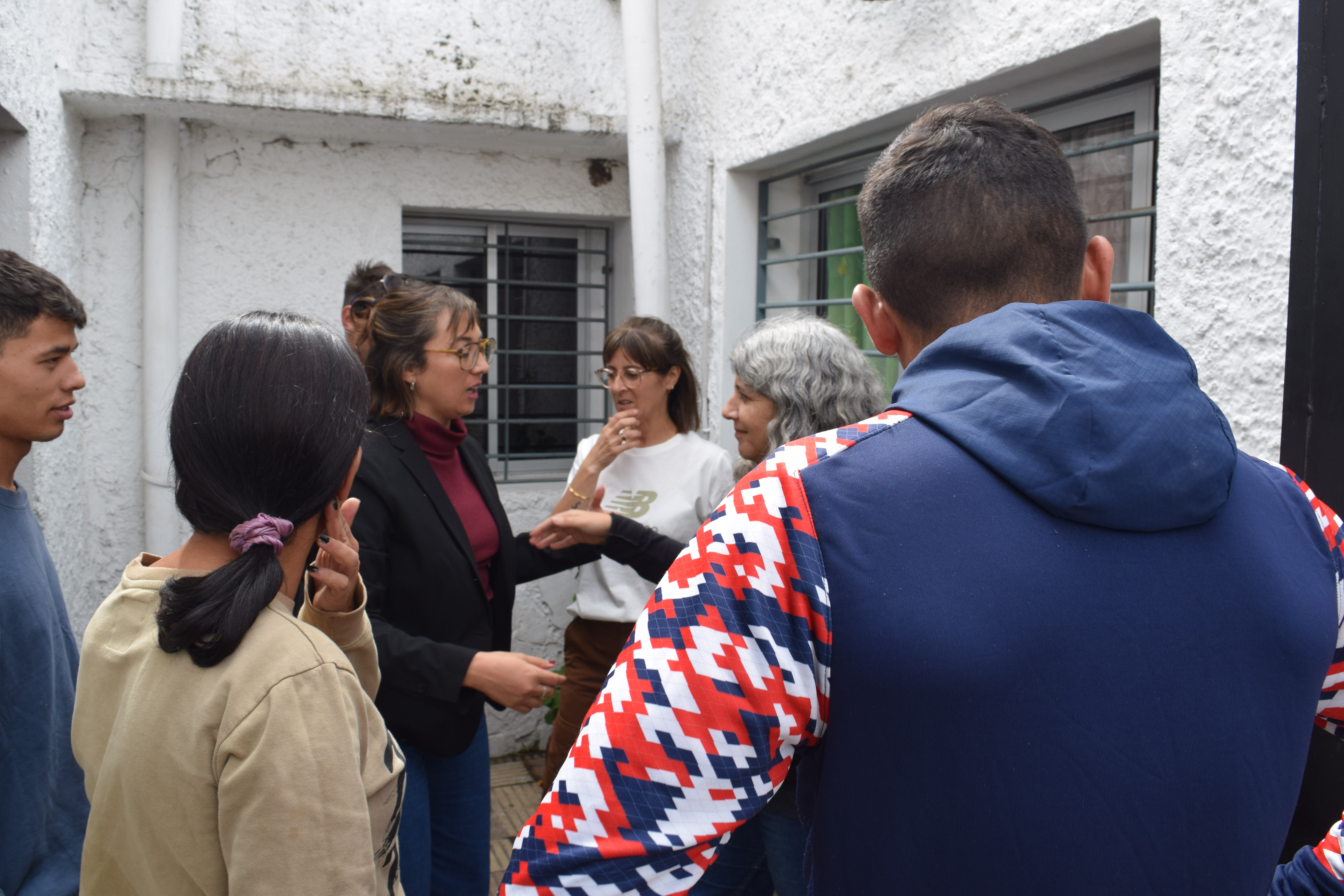 Autoridades visitaron el centro La Otra Esquina en Las Piedras