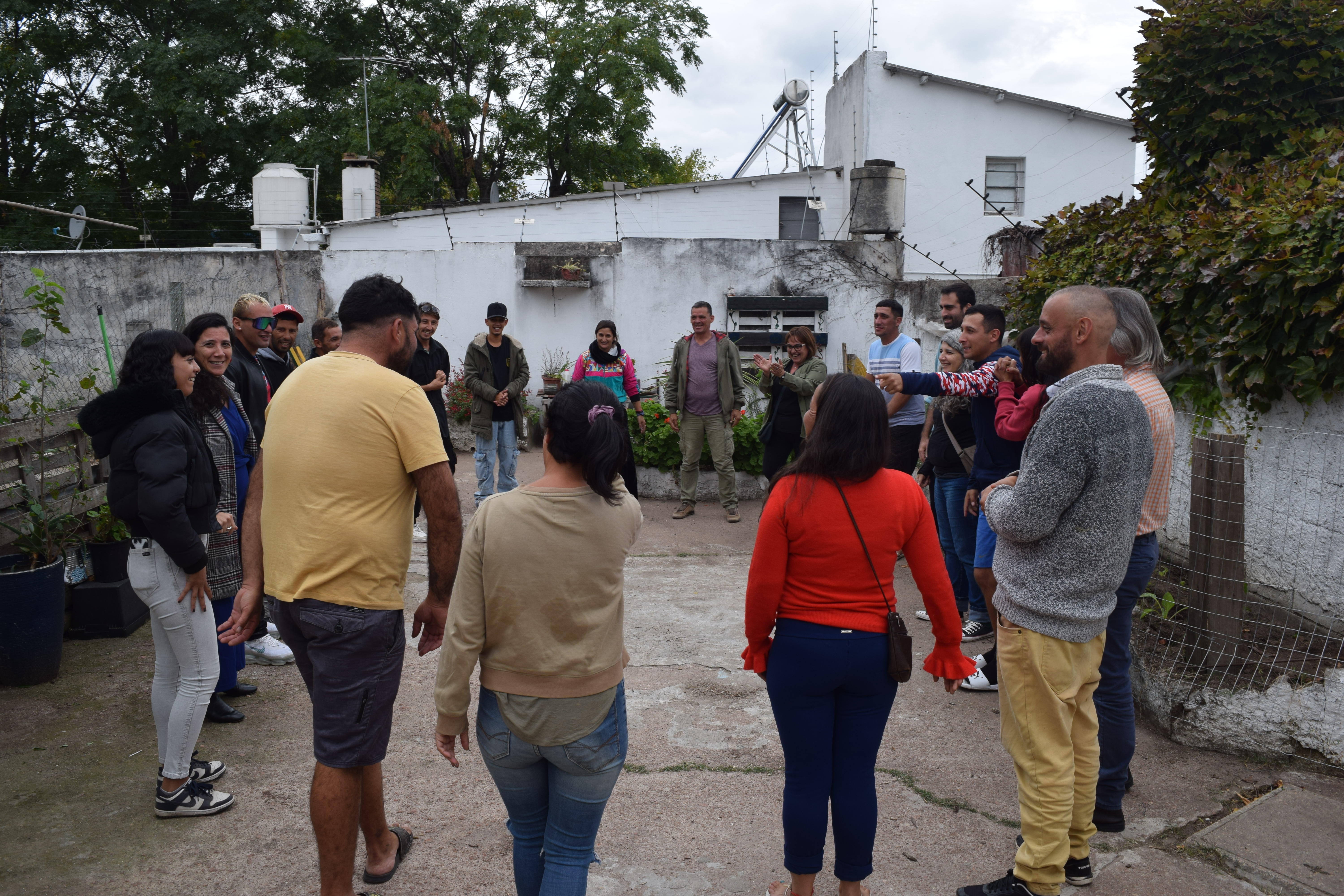 Autoridades visitaron el centro La Otra Esquina en Las Piedras