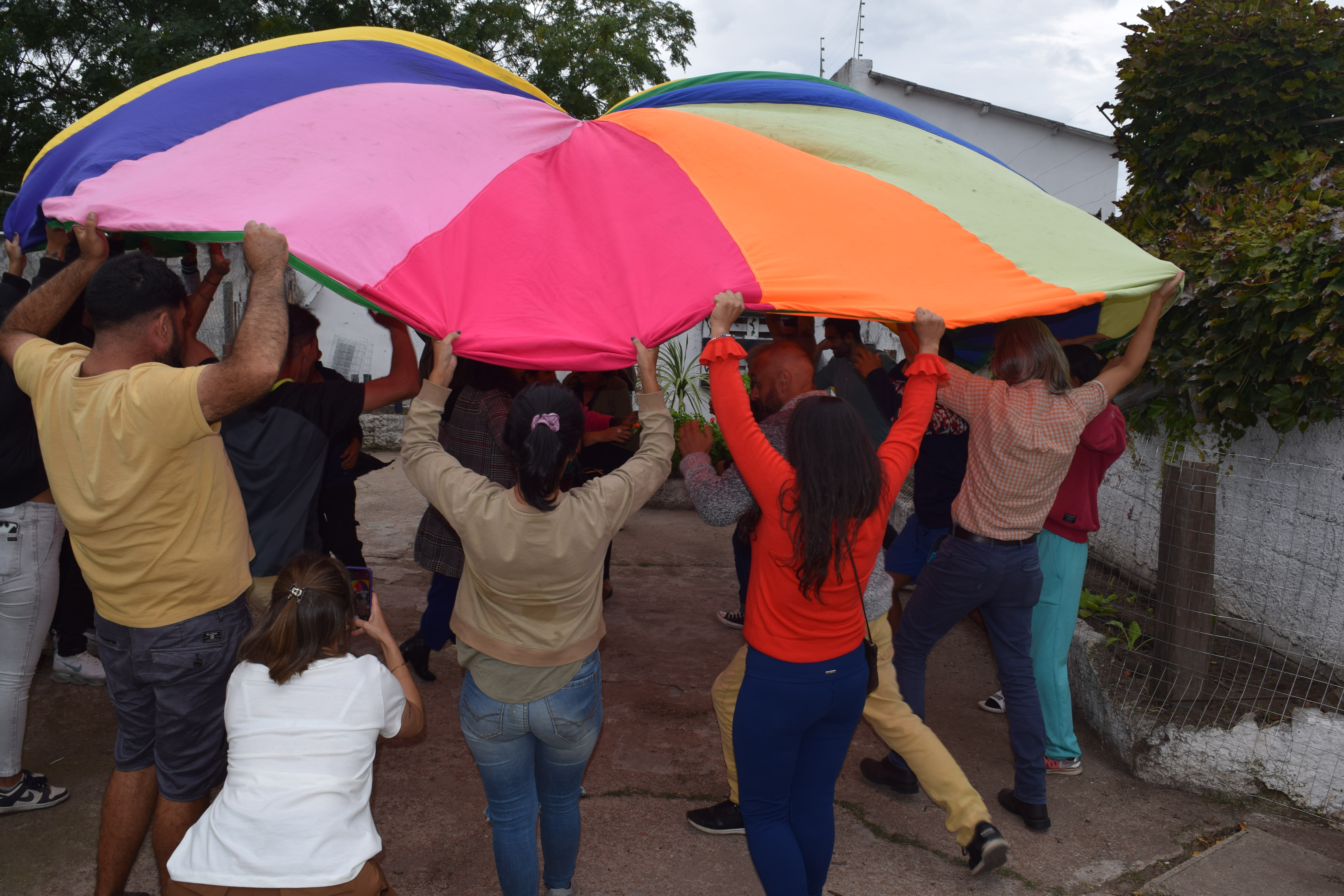 Autoridades visitaron el centro La Otra Esquina en Las Piedras