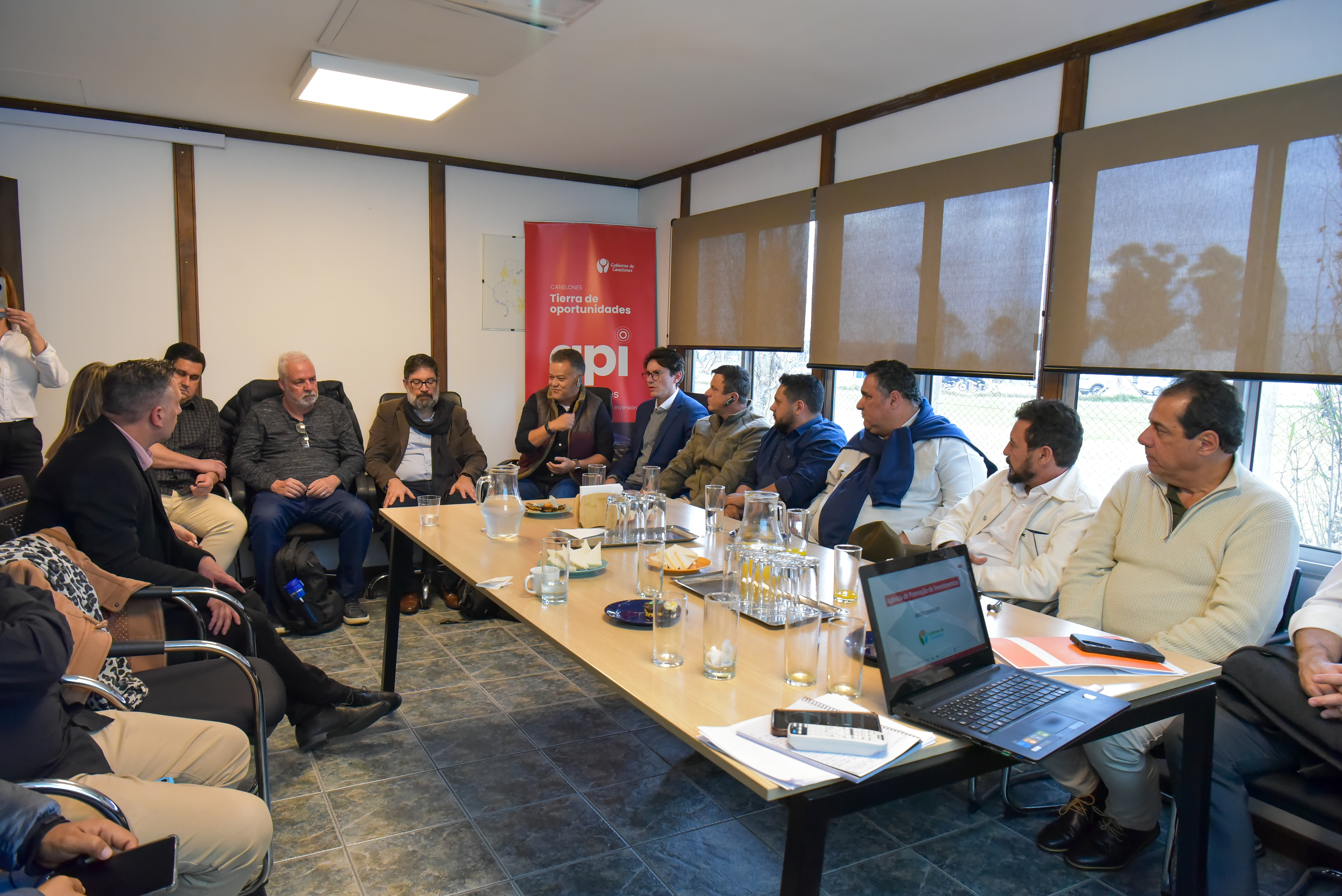 Autoridades de Canelones reciben delegación de Minas Gerais para fortalecer vínculos de cooperación