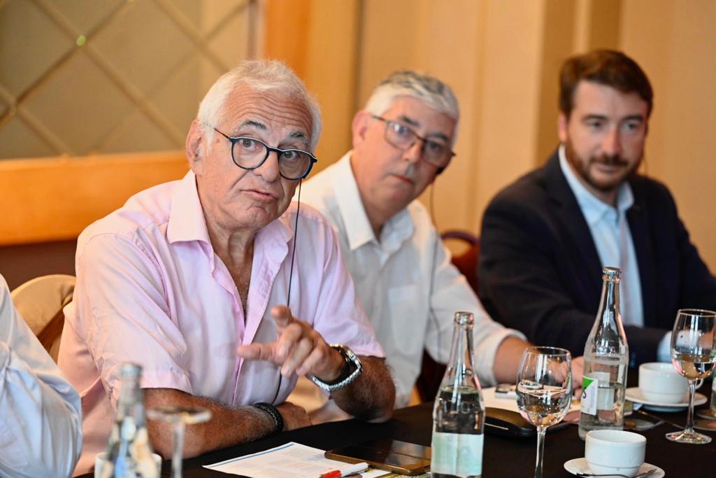 Autoridades de Loudoun visitaron Canelones e identificaron oportunidades de intercambio económico y cultural Autoridades de Loudoun visitaron Canelones e identificaron oportunidades de intercambio económico y cultural
