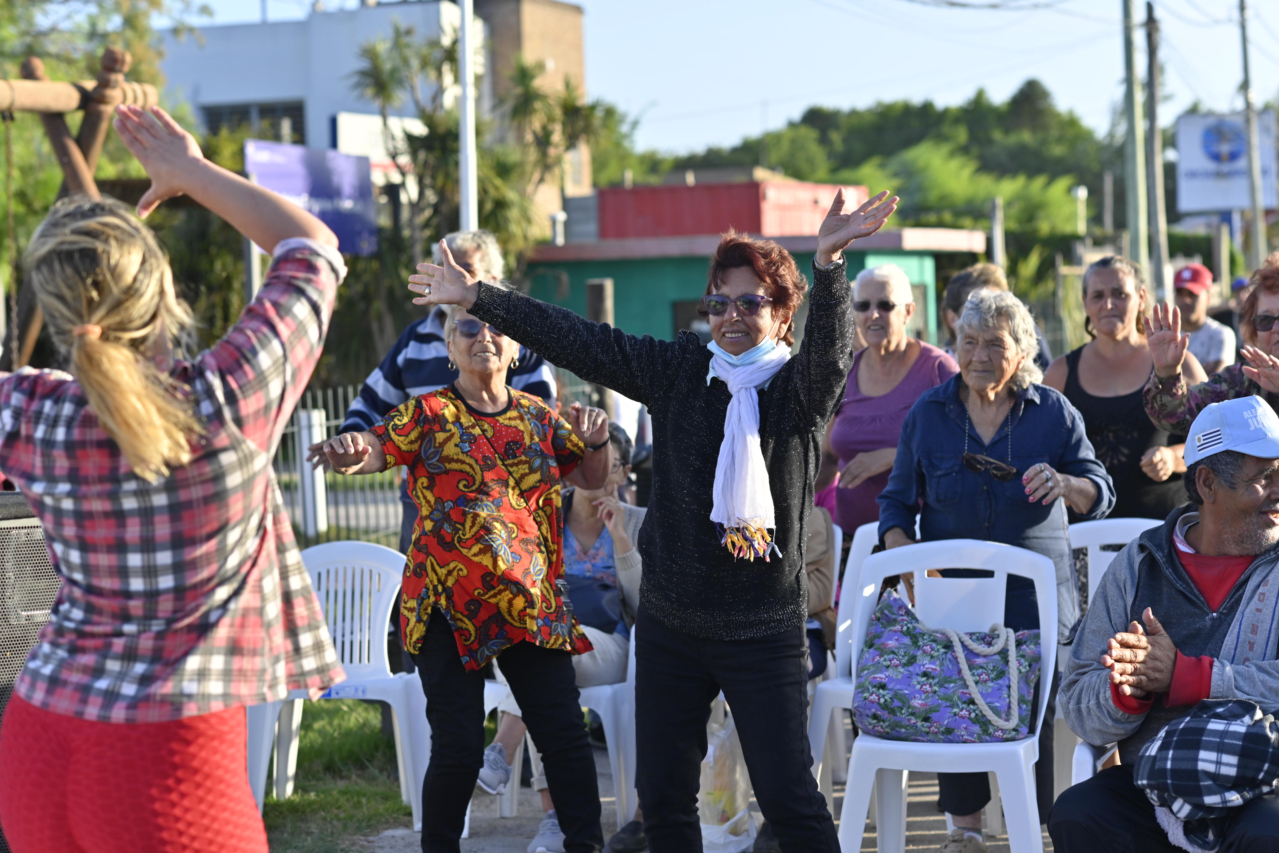 En Nicolich se celebró Festejarte, un festival que congregó a artistas, gastronómicos y artesanos En Nicolich se celebró Festejarte, un festival que congregó a artistas, gastronómicos y artesanos