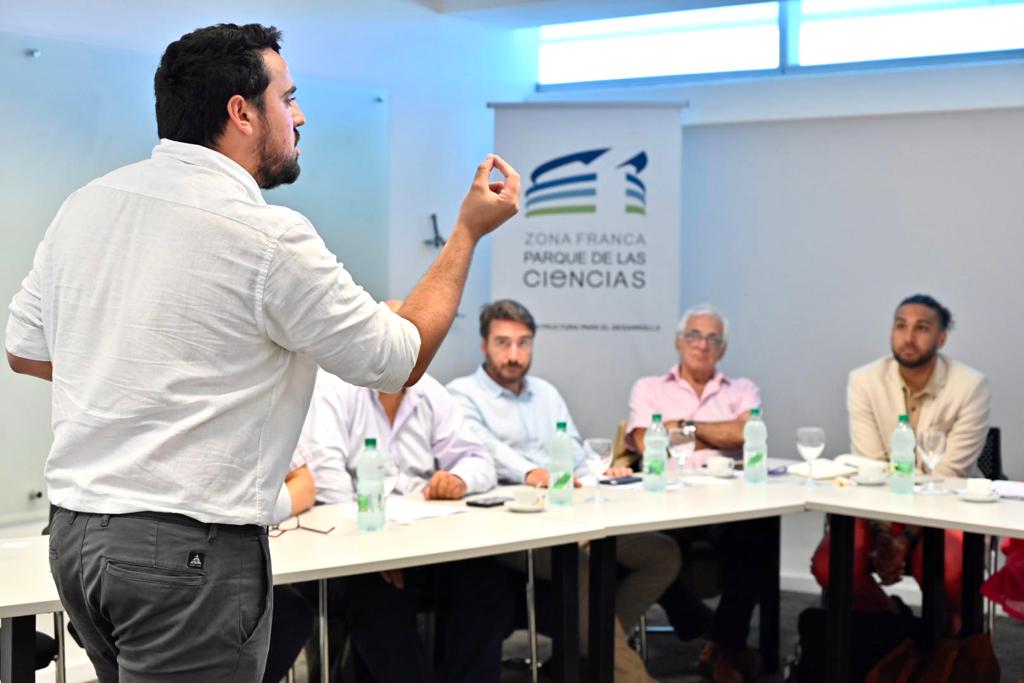 Autoridades de Loudoun visitaron Canelones e identificaron oportunidades de intercambio económico y cultural Autoridades de Loudoun visitaron Canelones e identificaron oportunidades de intercambio económico y cultural