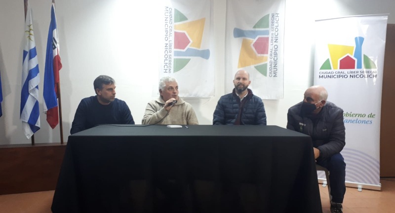 Concejos Locales Asesores Permanentes Nicolich: El Director General de la Secretaría de Desarrollo Local y Participación de la Intendencia de Canelones, Ruben Moreno, el Alcalde del Municipio Nicolich, Líber Moreno, el Director General de Cultura del Gobierno de Canelones, Sergio Machín y el representante de la Dirección General de Deportes de Canelones, Carlos Surroca, participan de la presentación de los CLAP. Concejos Locales Asesores Permanentes Nicolich: El Director General de la Secretaría de Desarrollo Local y Participación de la Intendencia de Canelones, Ruben Moreno, el Alcalde del Municipio Nicolich, Líber Moreno, el Director General de Cultura del Gobierno de Canelones, Sergio Machín y el representante de la Dirección General de Deportes de Canelones, Carlos Surroca, participan de la presentación de los CLAP.