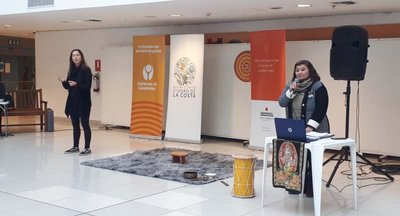 Alcaldesa de Ciudad de la Costa, Sonia Misirian, participa de la apertura de la celebración del Día Internacional del Yoga Alcaldesa de Ciudad de la Costa, Sonia Misirian, participa de la apertura de la celebración del Día Internacional del Yoga
