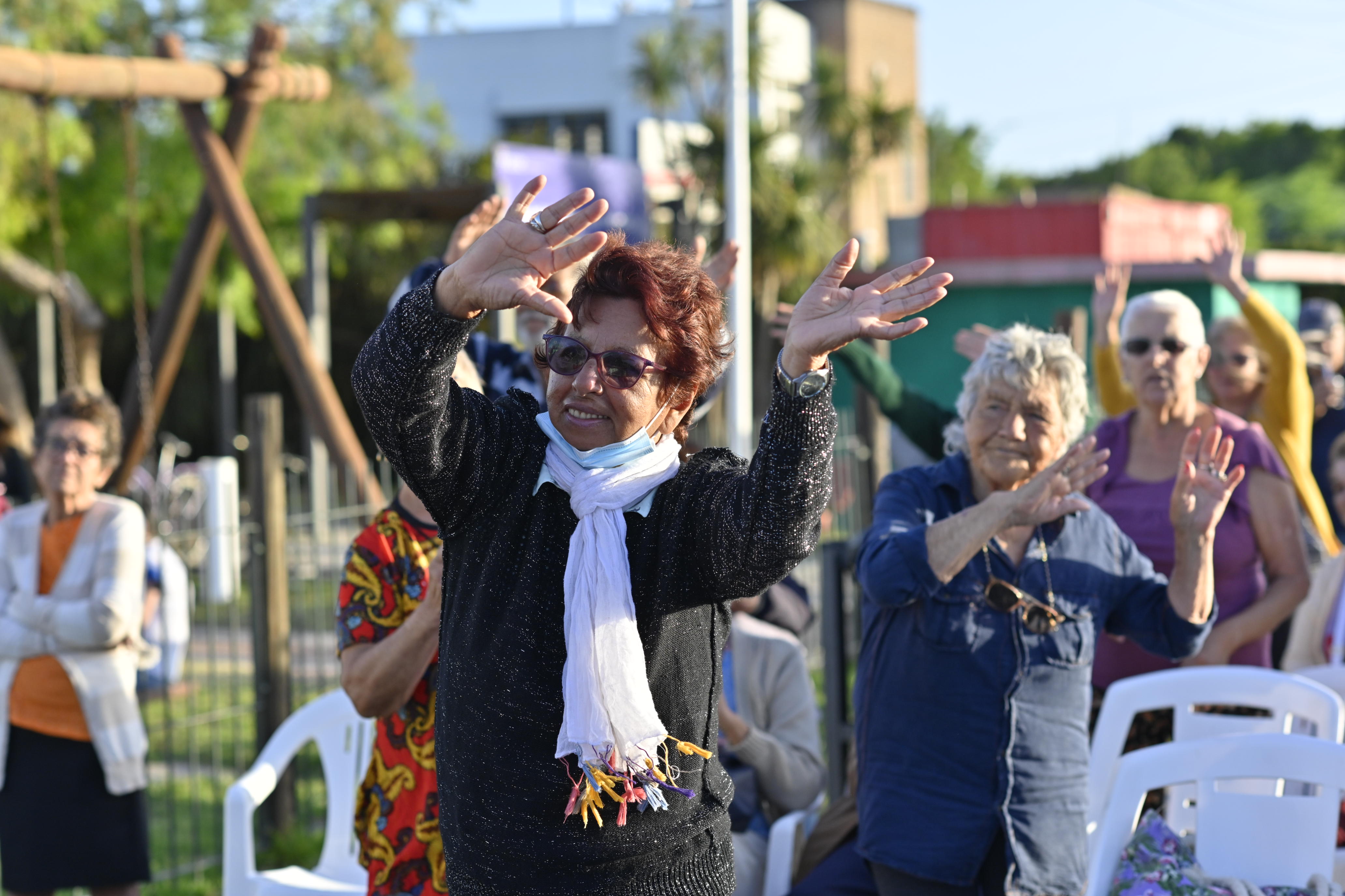 En Nicolich se celebró Festejarte, un festival que congregó a artistas, gastronómicos y artesanos En Nicolich se celebró Festejarte, un festival que congregó a artistas, gastronómicos y artesanos