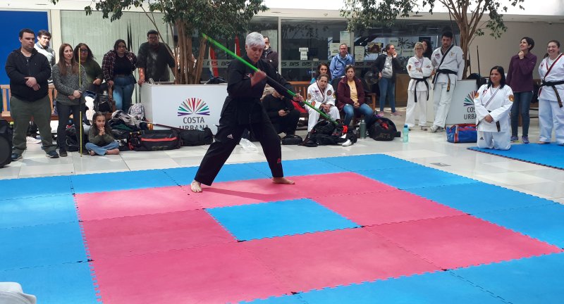 Con grán éxito, la academia de artes marciales ATA Uruguay celebró un torneo de cinturones negros en el Centro Civico Costa Urbana Con grán éxito, la academia de artes marciales ATA Uruguay celebró un torneo de cinturones negros en el Centro Civico Costa Urbana