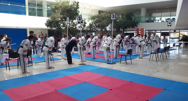 Con grán éxito, la academia de artes marciales ATA Uruguay celebró un torneo de cinturones negros en el Centro Civico Costa Urbana Con grán éxito, la academia de artes marciales ATA Uruguay celebró un torneo de cinturones negros en el Centro Civico Costa Urbana