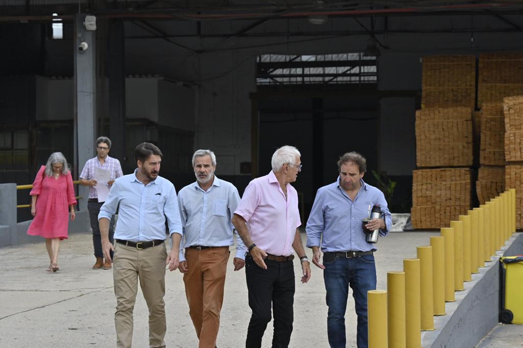 Autoridades de Loudoun visitaron Canelones e identificaron oportunidades de intercambio económico y cultural Autoridades de Loudoun visitaron Canelones e identificaron oportunidades de intercambio económico y cultural