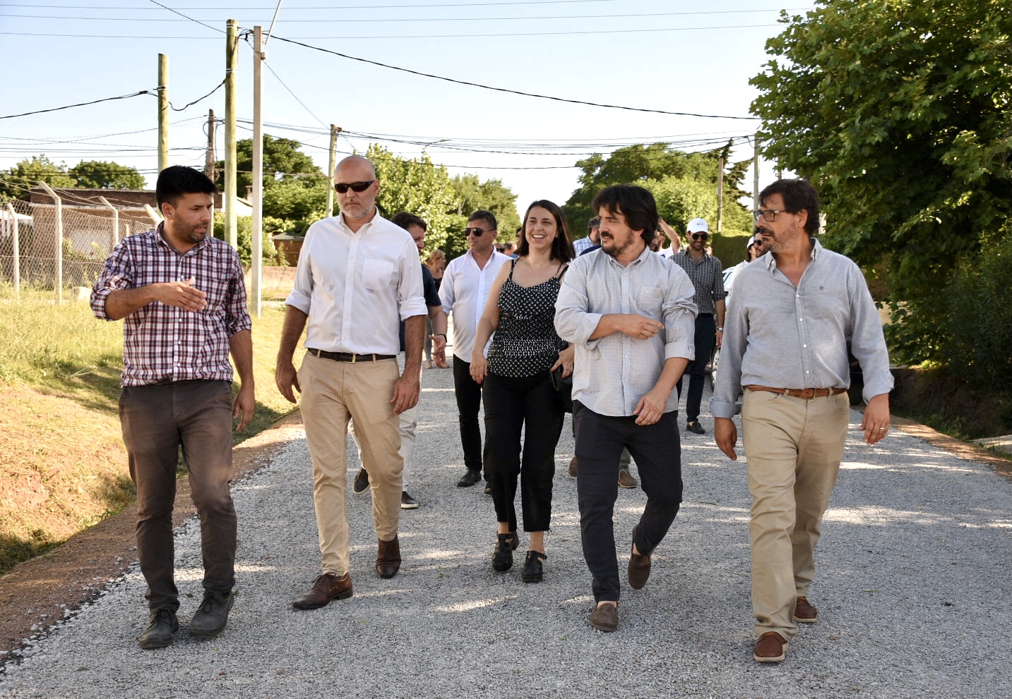 Autoridades departamentales y locales recorriendo obras de consolidación en el barrio Pueblo Nuevo en Las Piedras Autoridades departamentales y locales recorriendo obras de consolidación en el barrio Pueblo Nuevo en Las Piedras