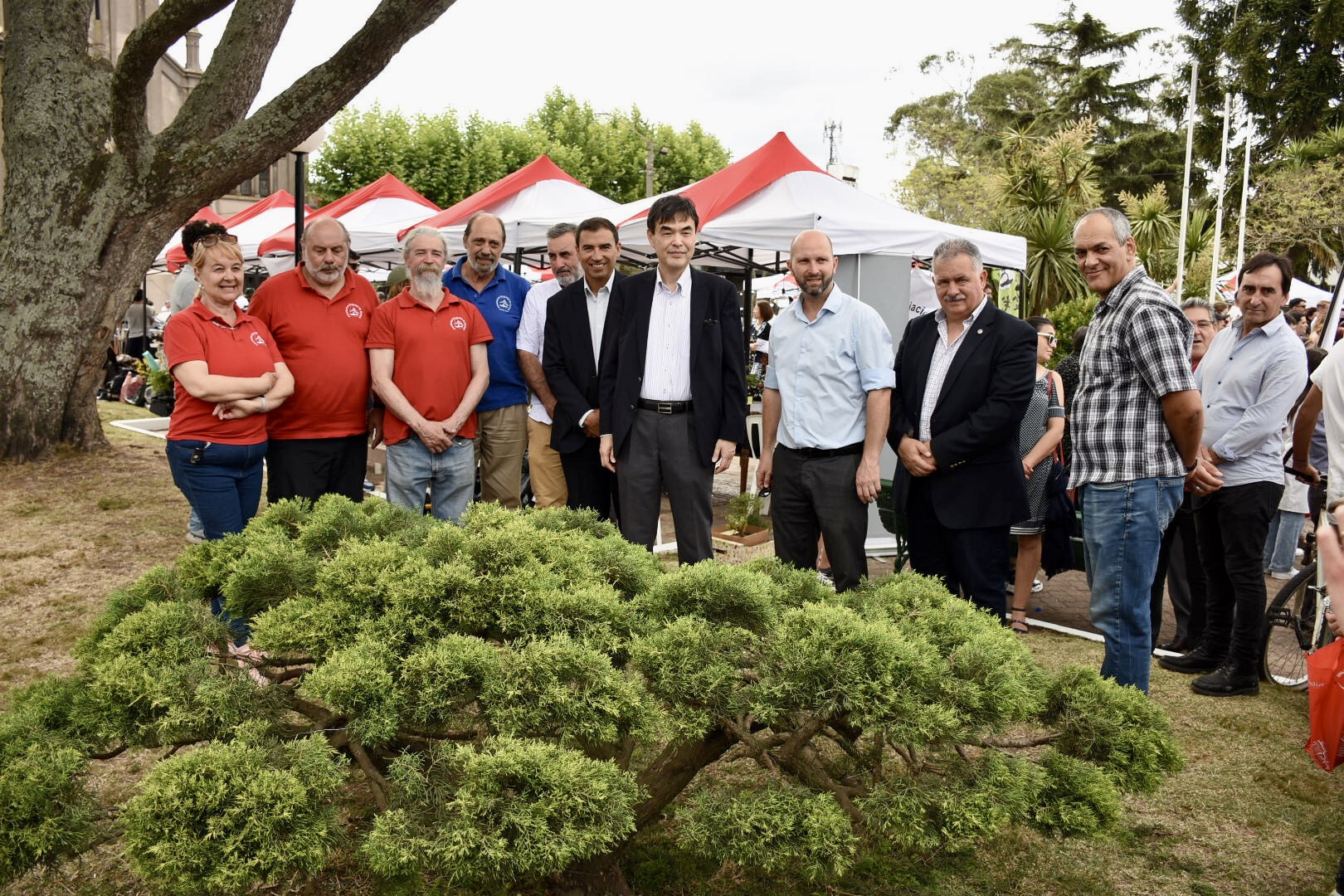 Autoridades nacionales, departamentales junto con emprendedores