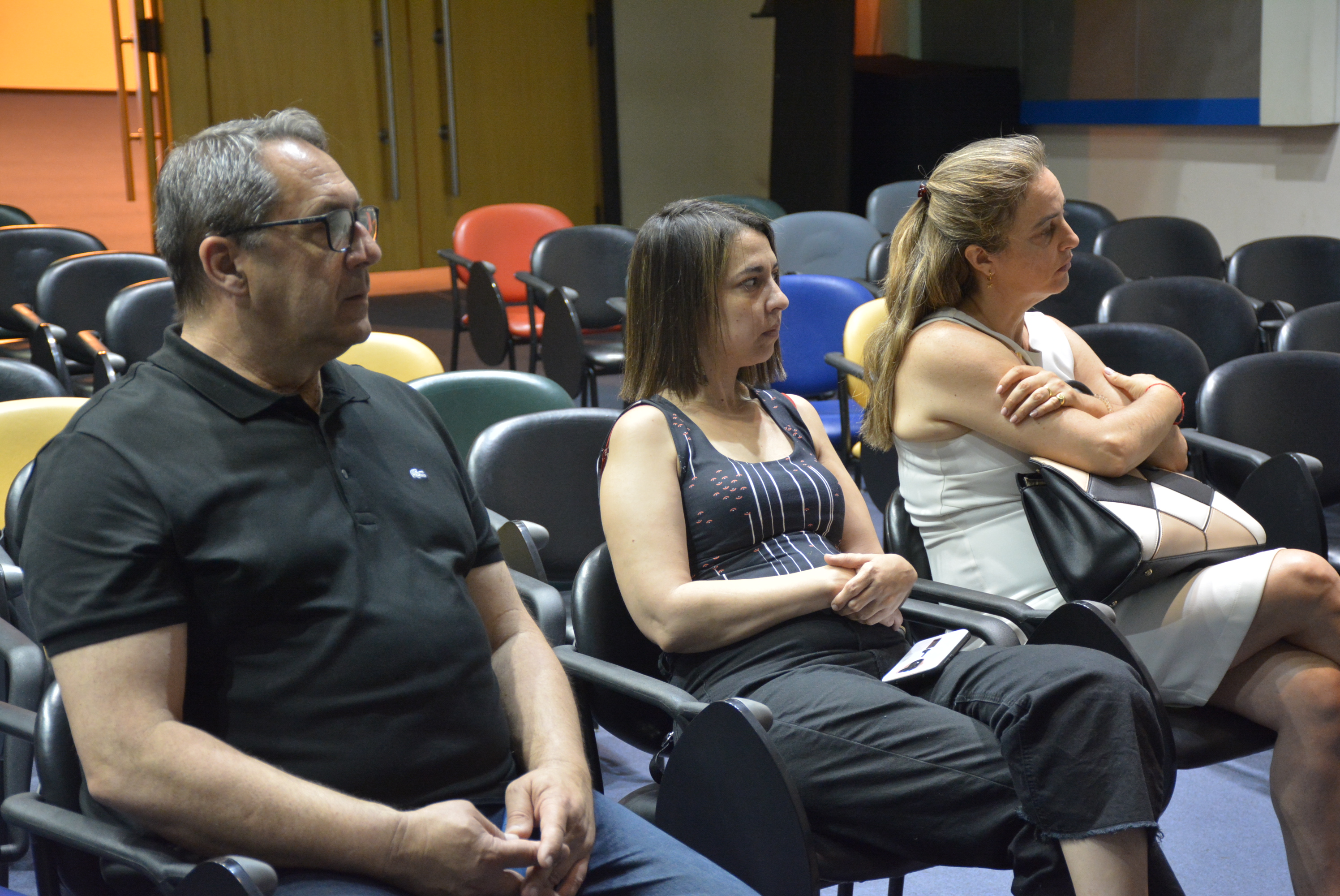 Taller de sensibilización sobre migración y política migratoria dirigidos a alcaldes, alcaldesas, funcionarios y funcionarias de municipios canarios. Taller de sensibilización sobre migración y política migratoria dirigidos a alcaldes, alcaldesas, funcionarios y funcionarias de municipios canarios.