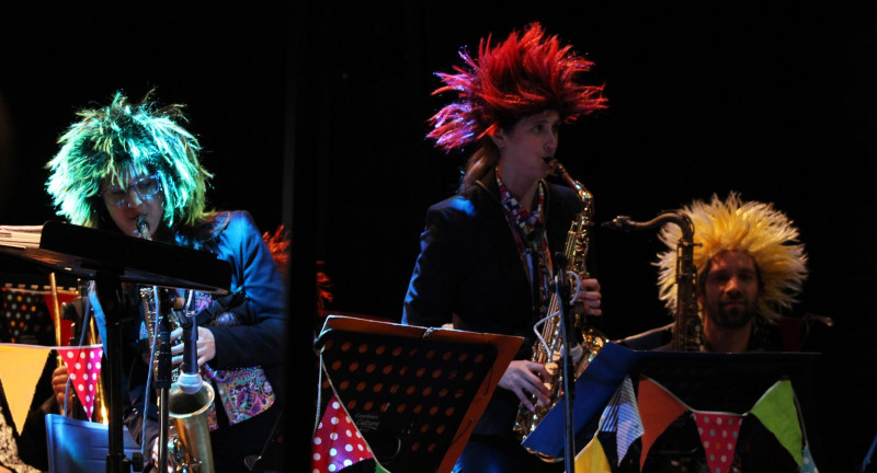 Más de 300 niños participaron del concierto didáctico Instrumentos en Familia de la Orquesta Departamental de Canelones Más de 300 niños participaron del concierto didáctico Instrumentos en Familia de la Orquesta Departamental de Canelones