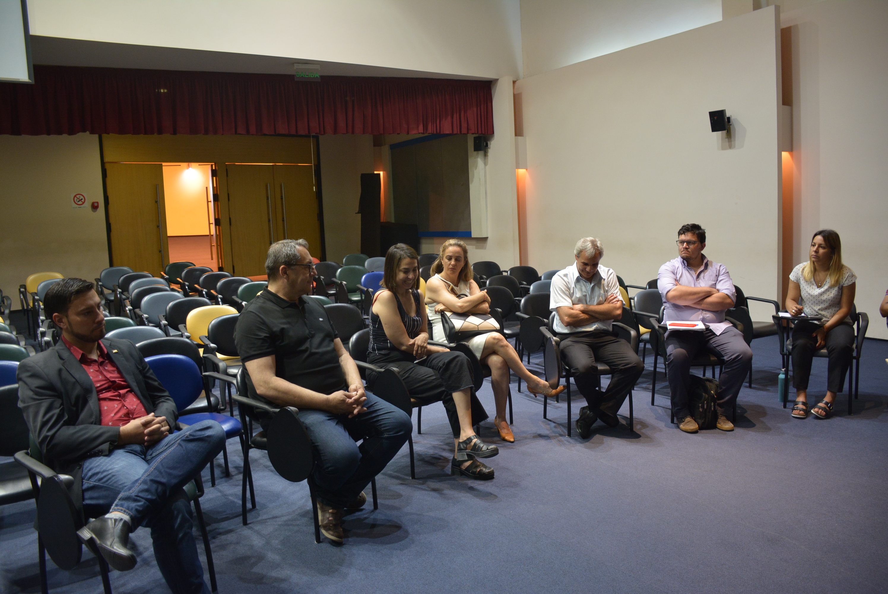 Taller de sensibilización sobre migración y política migratoria dirigidos a alcaldes, alcaldesas, funcionarios y funcionarias de municipios canarios. Taller de sensibilización sobre migración y política migratoria dirigidos a alcaldes, alcaldesas, funcionarios y funcionarias de municipios canarios.