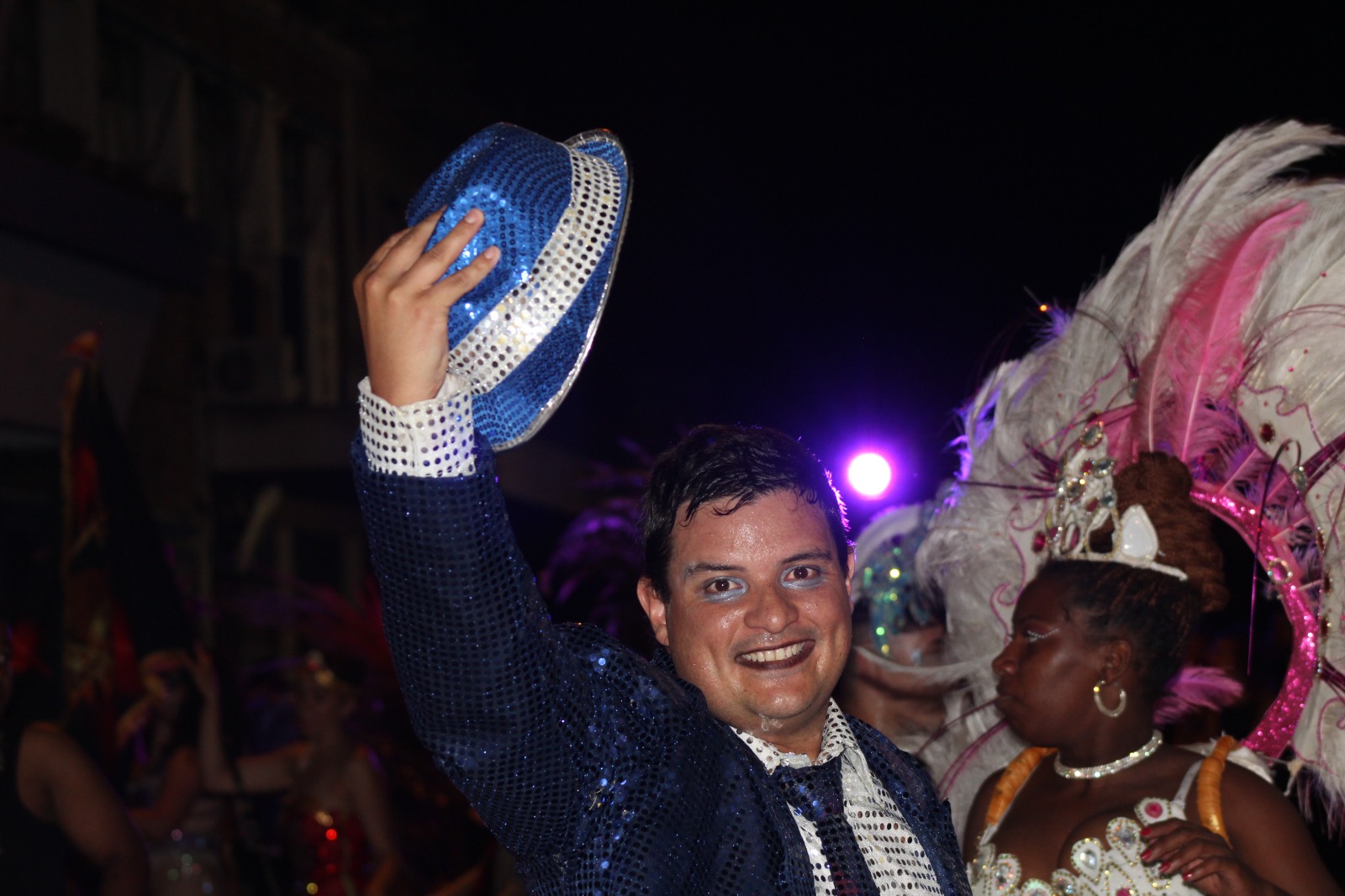 Se realizó el desfile inaugural de Carnaval en Canelones Se realizó el desfile inaugural de Carnaval en Canelones
