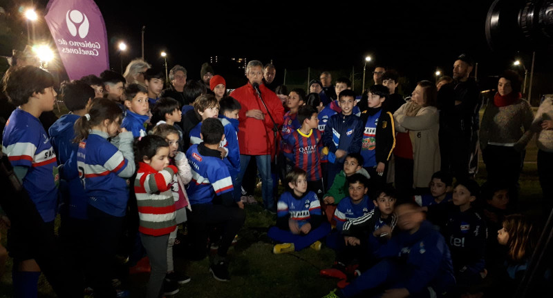 Se realizó firma de convenio e inauguración de luminarias en cancha de baby fútbol del club Santa Ana de Carrasco Se realizó firma de convenio e inauguración de luminarias en cancha de baby fútbol del club Santa Ana de Carrasco
