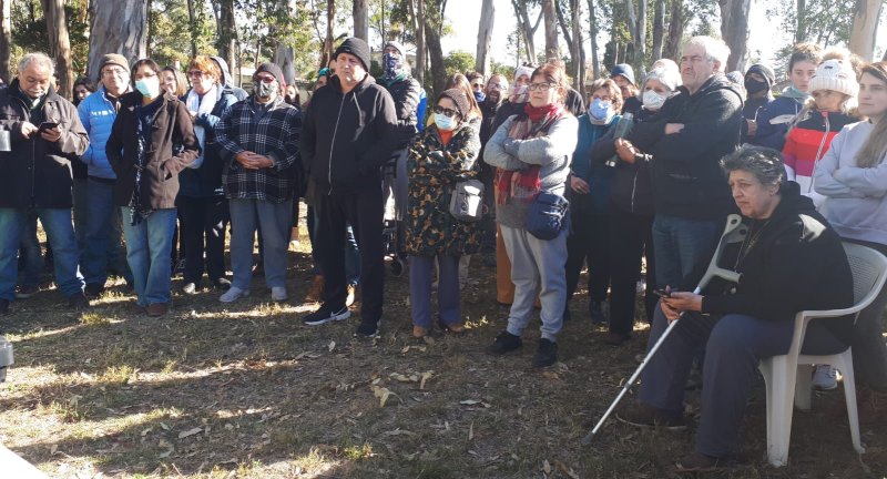 Experiencia piloto de entrega de composteras y equipamiento de reciclaje a hogares de Solymar Sur Experiencia piloto de entrega de composteras y equipamiento de reciclaje a hogares de Solymar Sur