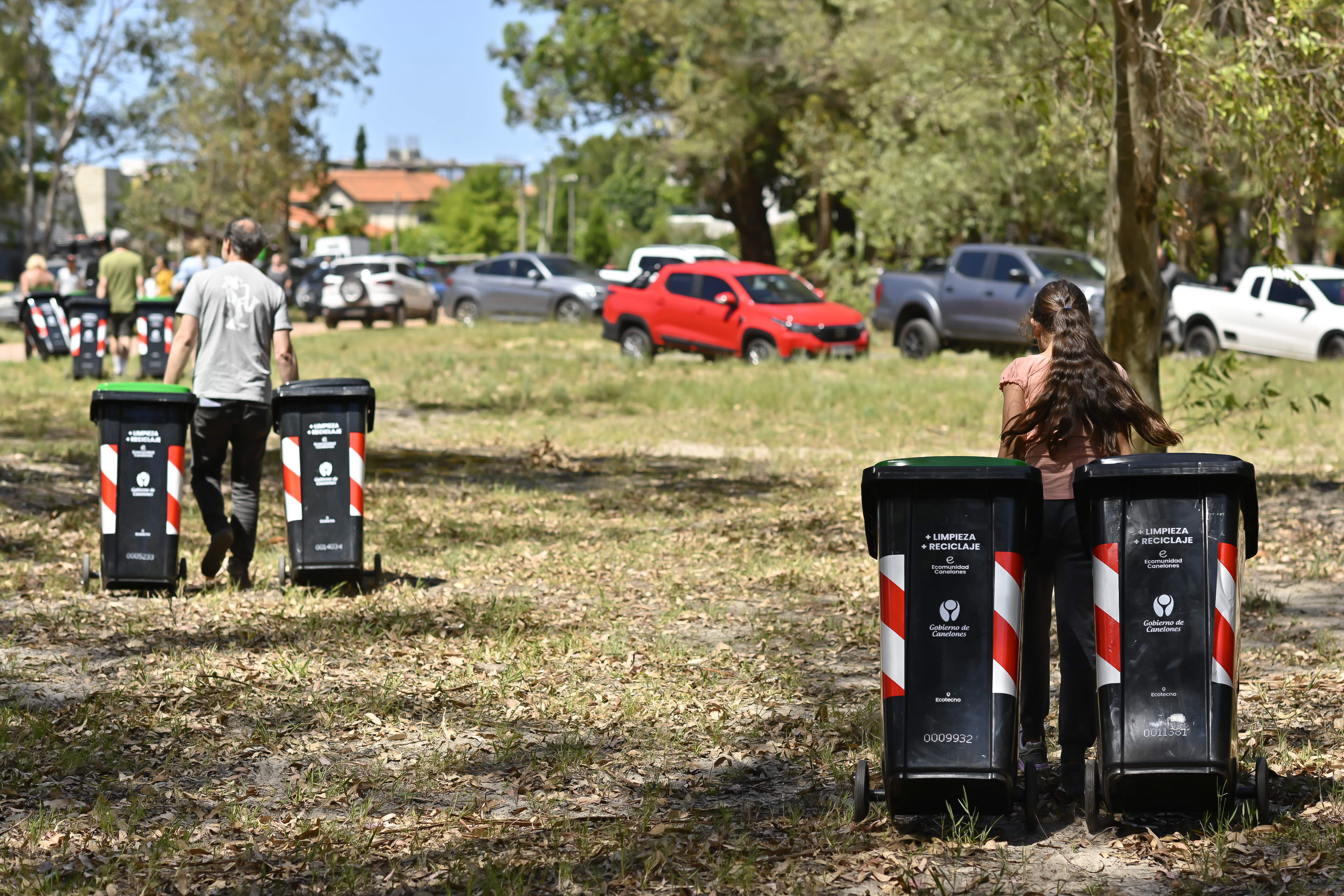 Gestión Ambiental entregó equipamiento para reciclaje domiciliario en Barra de Carrasco Gestión Ambiental entregó equipamiento para reciclaje domiciliario en Barra de Carrasco
