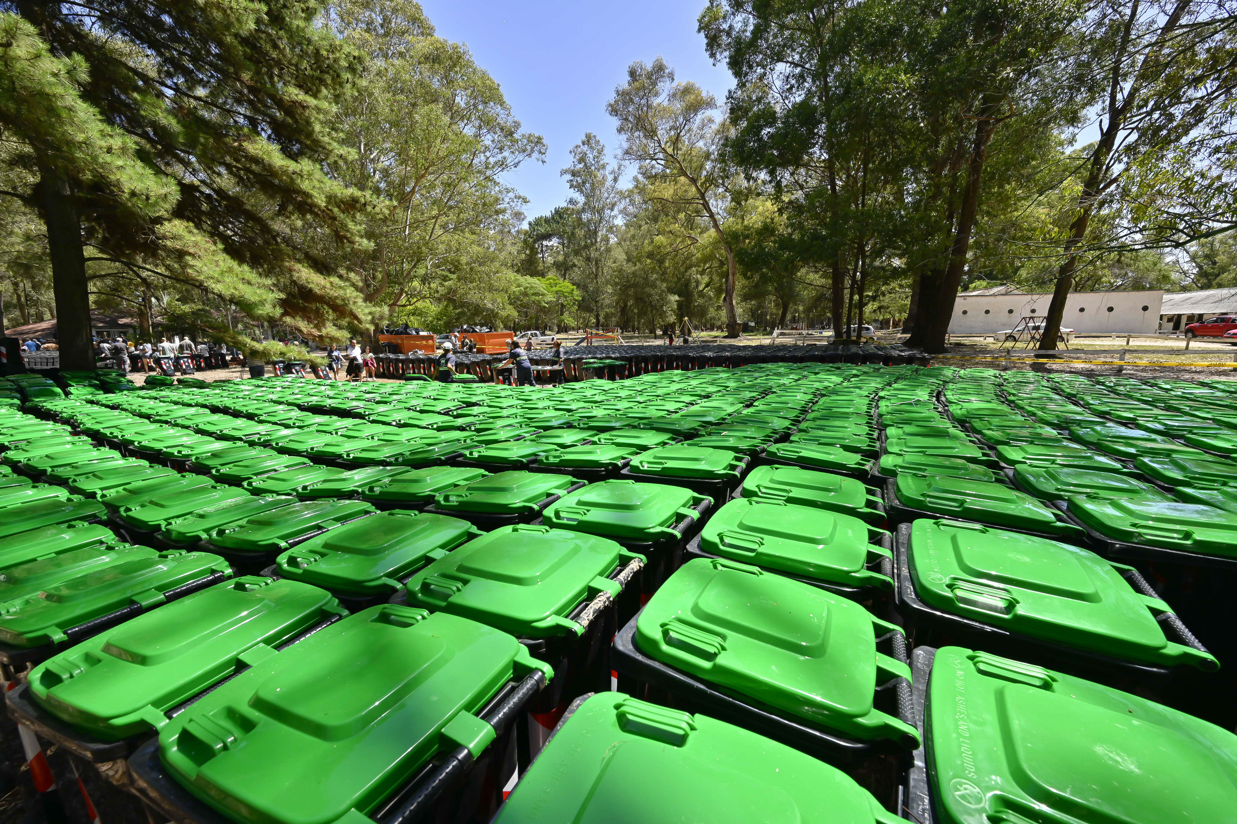 Gestión Ambiental entregó equipamiento para reciclaje domiciliario en Barra de Carrasco Gestión Ambiental entregó equipamiento para reciclaje domiciliario en Barra de Carrasco