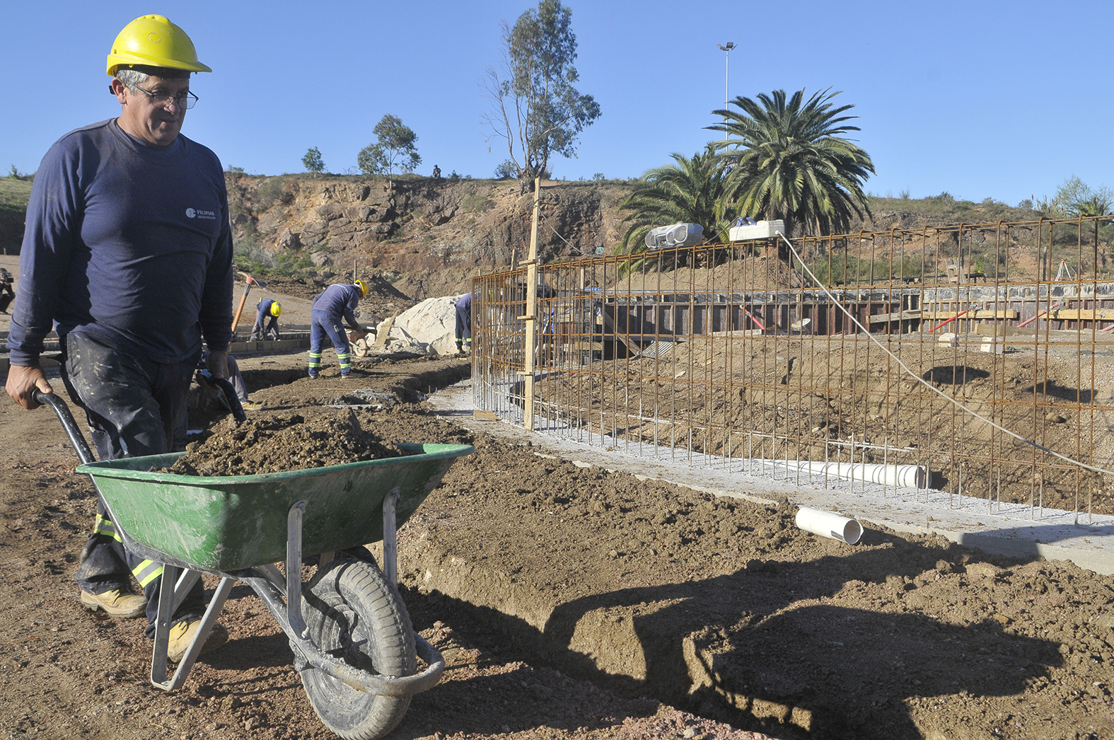 Avanzan las obras de construcción del Anfiteatro del Parque Metropolitano de La Paz Avanzan las obras de construcción del Anfiteatro del Parque Metropolitano de La Paz