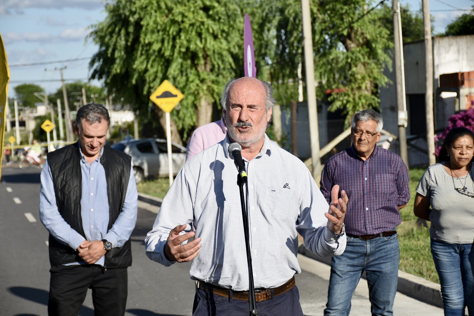 Sub director de OPP, Benjamín Irazábal, en la  inauguración de obras de consolidación de la periferia urbana de la ciudad de Canelones