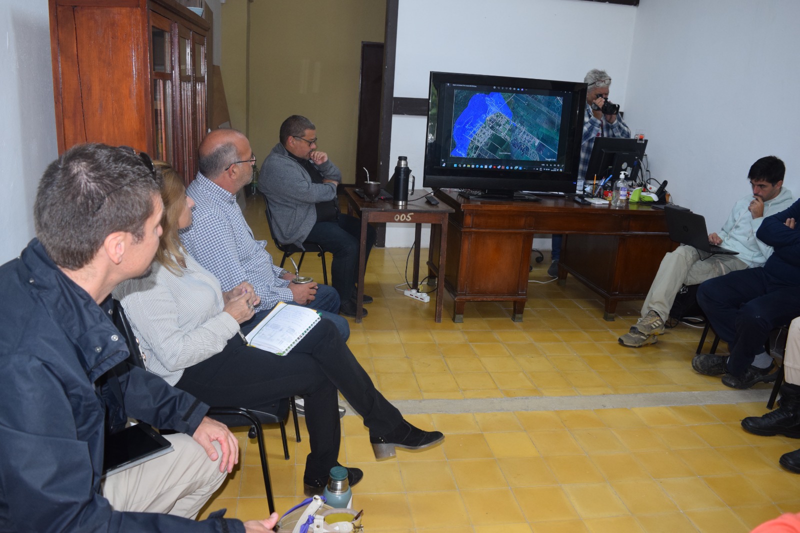 Reunión del CECOED en Aguas Corrientes