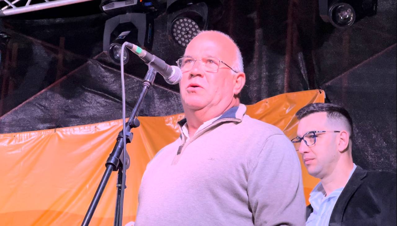 Alcalde de Aguas Corrientes, Marcelo Delgado, en la tercera edición de la Fiesta del Agua Alcalde de Aguas Corrientes, Marcelo Delgado, en la tercera edición de la Fiesta del Agua