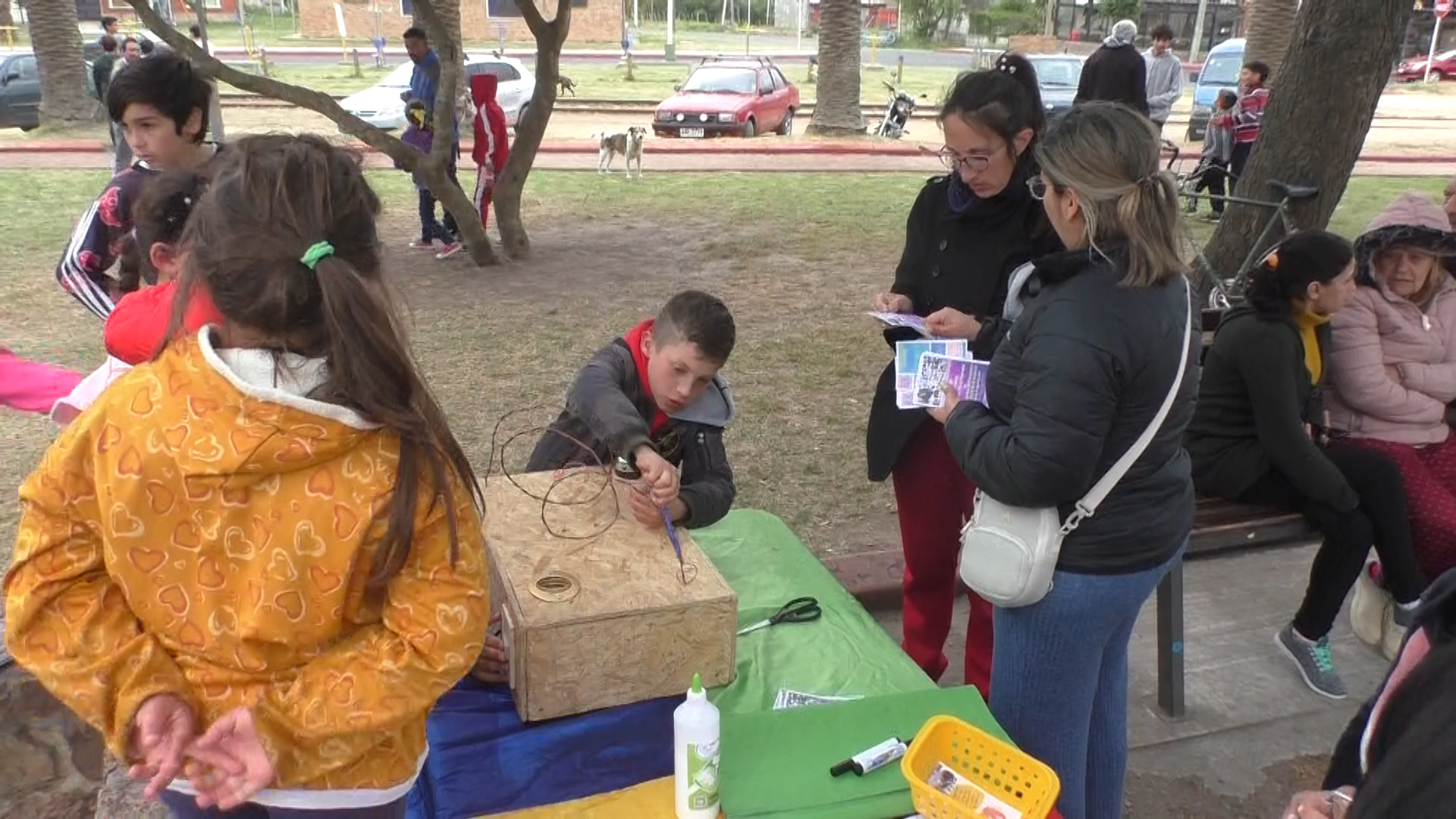 Alumnos de UTU Anexo Pando en el 140 aniversario de Suárz