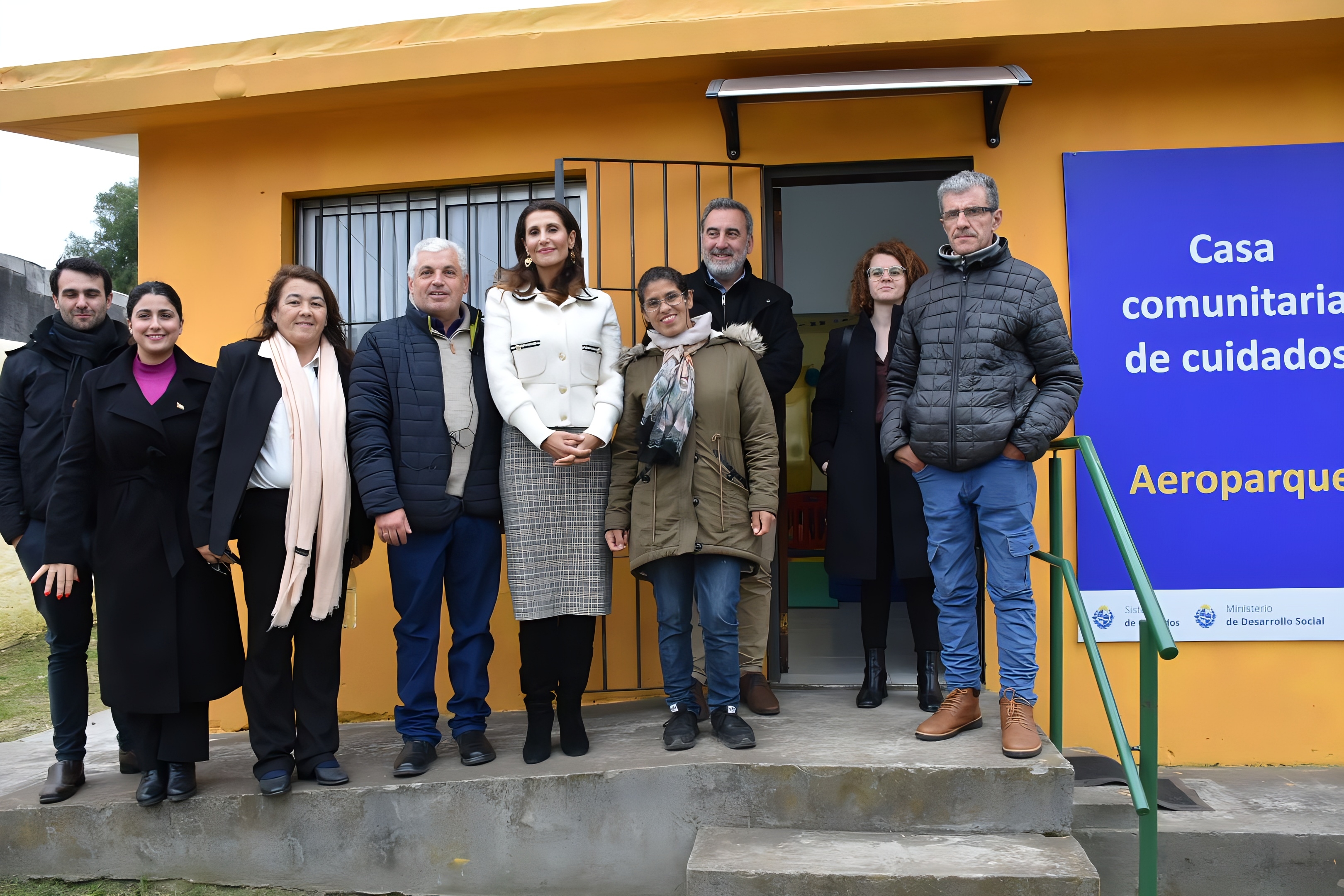 Autoridades visitan Casa de cuidados Timbó en Aeroparque Autoridades visitan Casa de cuidados Timbó en Aeroparque
