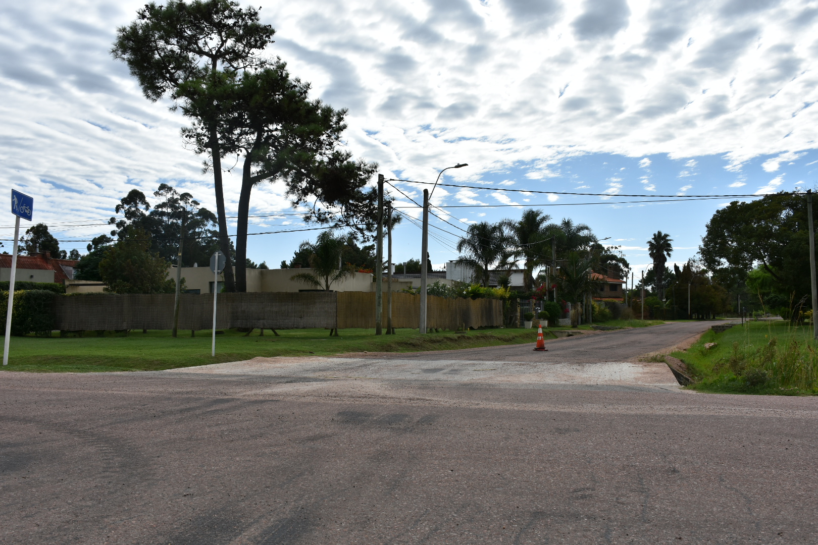 Avanzan obras de infraestructura vial en la calle Stella Maris de Ciudad de la Costa Avanzan obras de infraestructura vial en la calle Stella Maris de Ciudad de la Costa