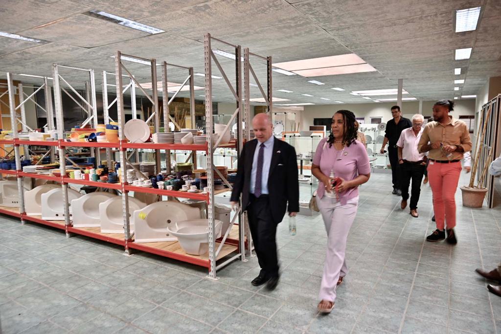 Autoridades de Loudoun visitaron Canelones e identificaron oportunidades de intercambio económico y cultural Autoridades de Loudoun visitaron Canelones e identificaron oportunidades de intercambio económico y cultural