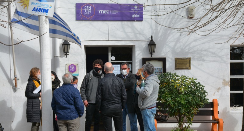 Centro MEC - Los Cerrillos