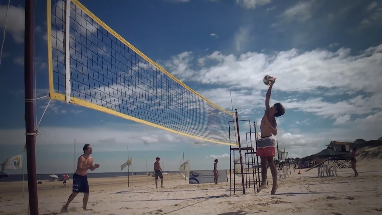 Promotores deportivos del Gobierno de Canelones realizarán actividades recreativas en las playas Promotores deportivos del Gobierno de Canelones realizarán actividades recreativas en las playas