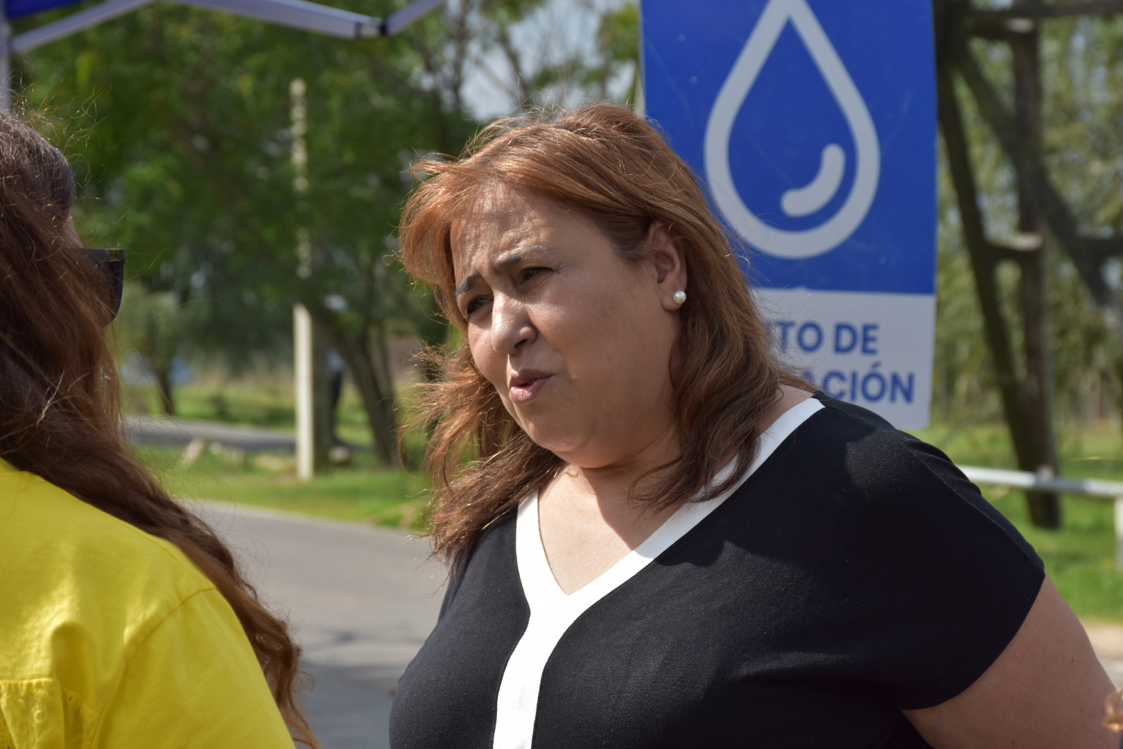 Directora del Área de Salud del Gobierno de Canelones, Lic. Aracelis Delgado, en inaugura obras de pavimentación en Colonia Berro Directora del Área de Salud del Gobierno de Canelones, Lic. Aracelis Delgado, en inaugura obras de pavimentación en Colonia Berro