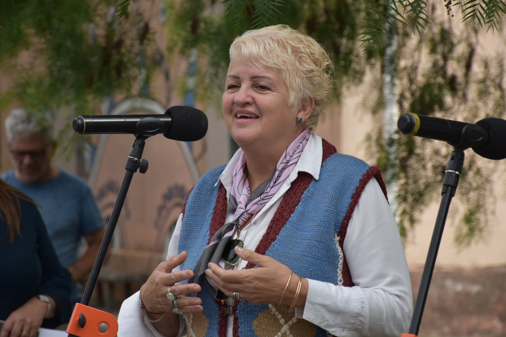 Directora INISA, Rosario Pérez, en inaugura obras de pavimentación en Colonia Berro Directora INISA, Rosario Pérez, en inaugura obras de pavimentación en Colonia Berro