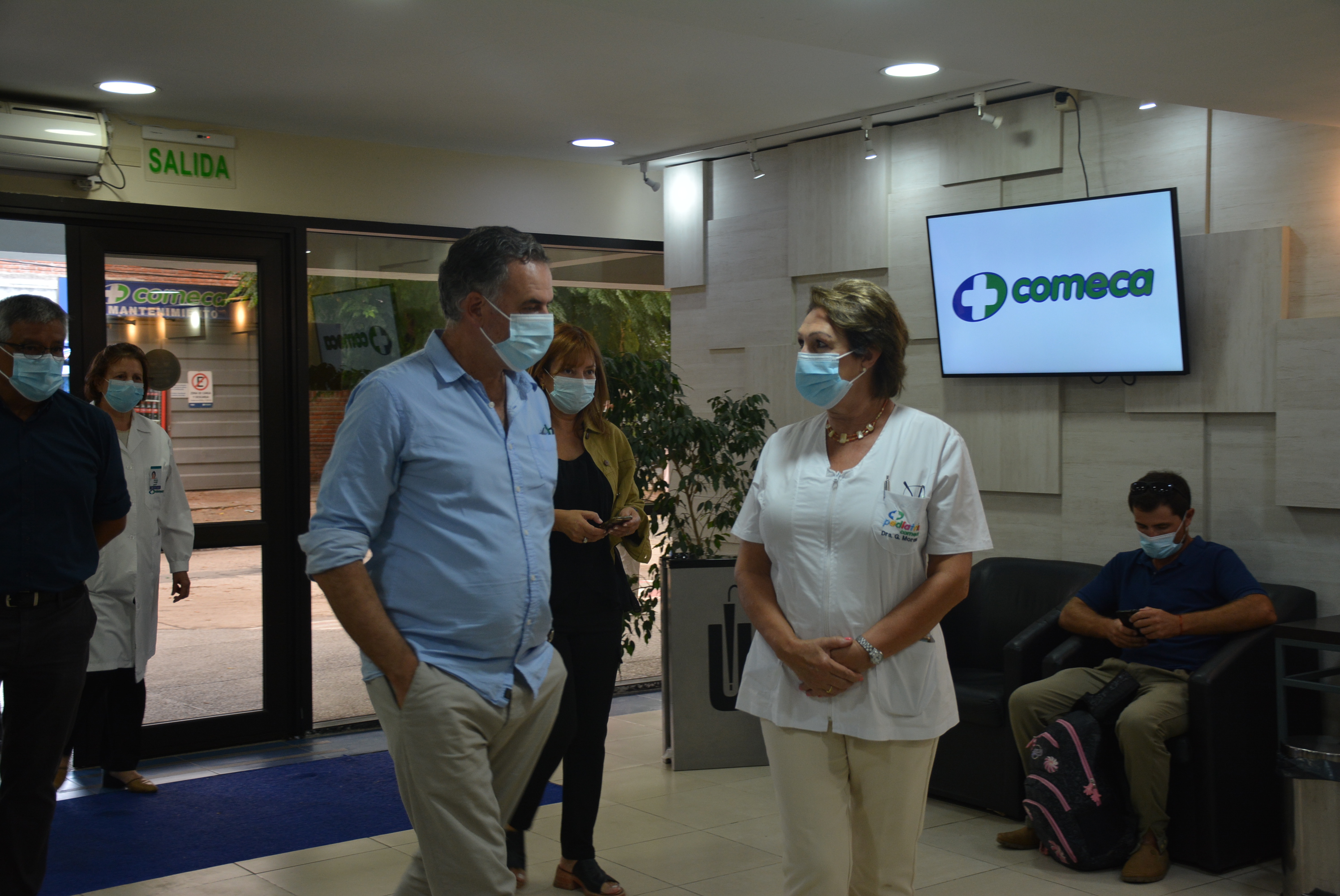 Intendente Orsi participó de entrega de kits de acompañamiento y bienvenida en el área de maternidad de Comeca, en el marco del programa 1000 días de igualdad Intendente Orsi participó de entrega de kits de acompañamiento y bienvenida en el área de maternidad de Comeca, en el marco del programa 1000 días de igualdad