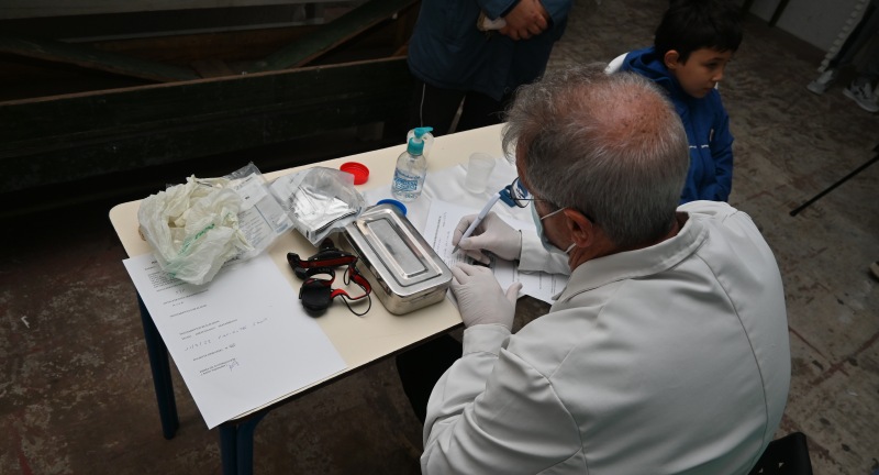 Niños y niñas recibieron atención odontológica en el barrio Villa Felicidad de Progreso Niños y niñas recibieron atención odontológica en el barrio Villa Felicidad de Progreso