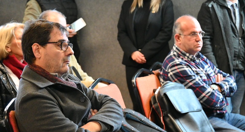 El Coordinador del Gabinete Social del Gobierno de Canelones, Alarico Rodríguez, y el Alcalde del Municipio de Aguas Corrientes, Marcelo Delgado, en el lanzamiento de la campaña Canelones libre de Hepatitis C en Santa Lucía. El Coordinador del Gabinete Social del Gobierno de Canelones, Alarico Rodríguez, y el Alcalde del Municipio de Aguas Corrientes, Marcelo Delgado, en el lanzamiento de la campaña Canelones libre de Hepatitis C en Santa Lucía.