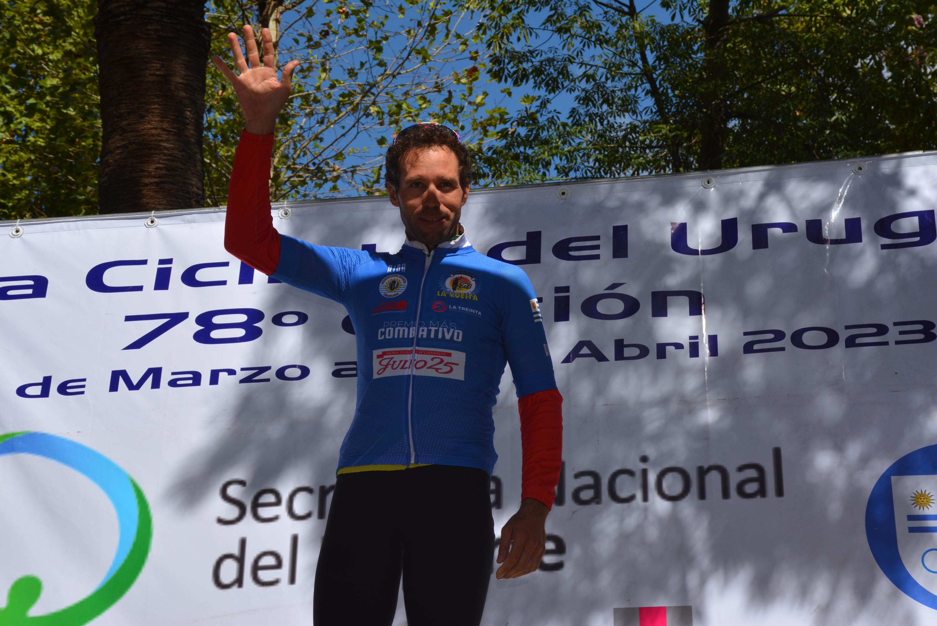 Vuelta Ciclista 2023: llegada de la primera etapa y podio en ciudad de Canelones Vuelta Ciclista 2023: llegada de la primera etapa y podio en ciudad de Canelones