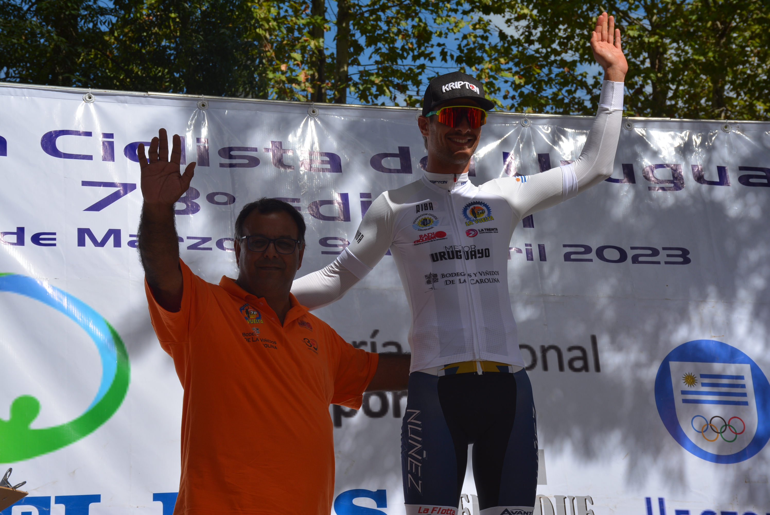 Vuelta Ciclista 2023: llegada de la primera etapa y podio en ciudad de Canelones Vuelta Ciclista 2023: llegada de la primera etapa y podio en ciudad de Canelones