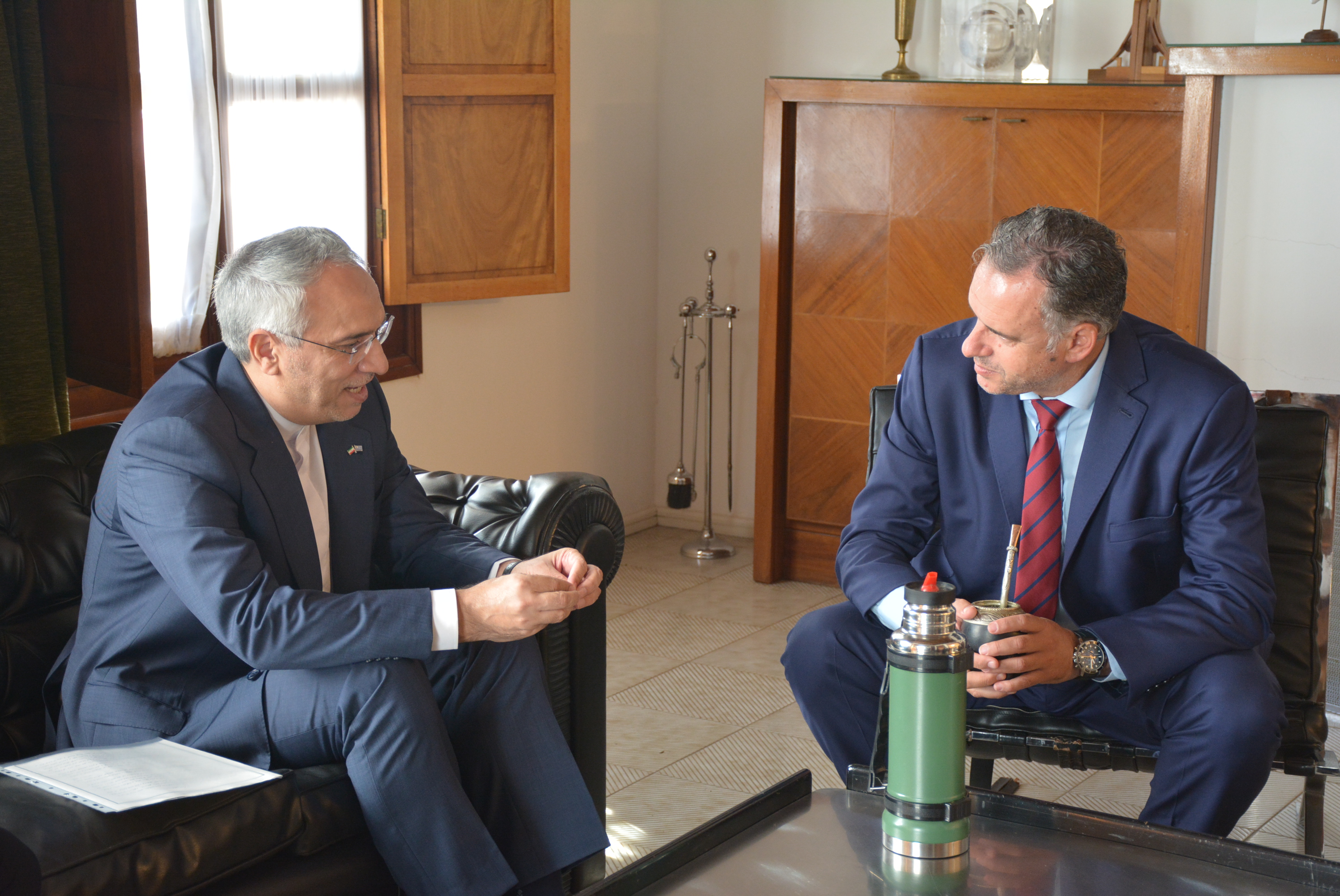 Intendente Orsi recibió al Embajador de la República Islámica de Irán en Uruguay, Javad Heidari Intendente Orsi recibió al Embajador de la República Islámica de Irán en Uruguay, Javad Heidari