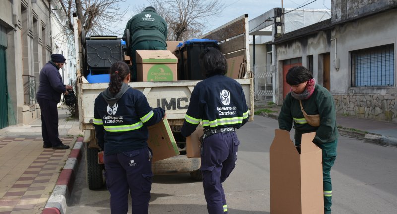 Se relanzó el Programa Ecoficinas en la Junta Departamental de Canelones Se relanzó el Programa Ecoficinas en la Junta Departamental de Canelones
