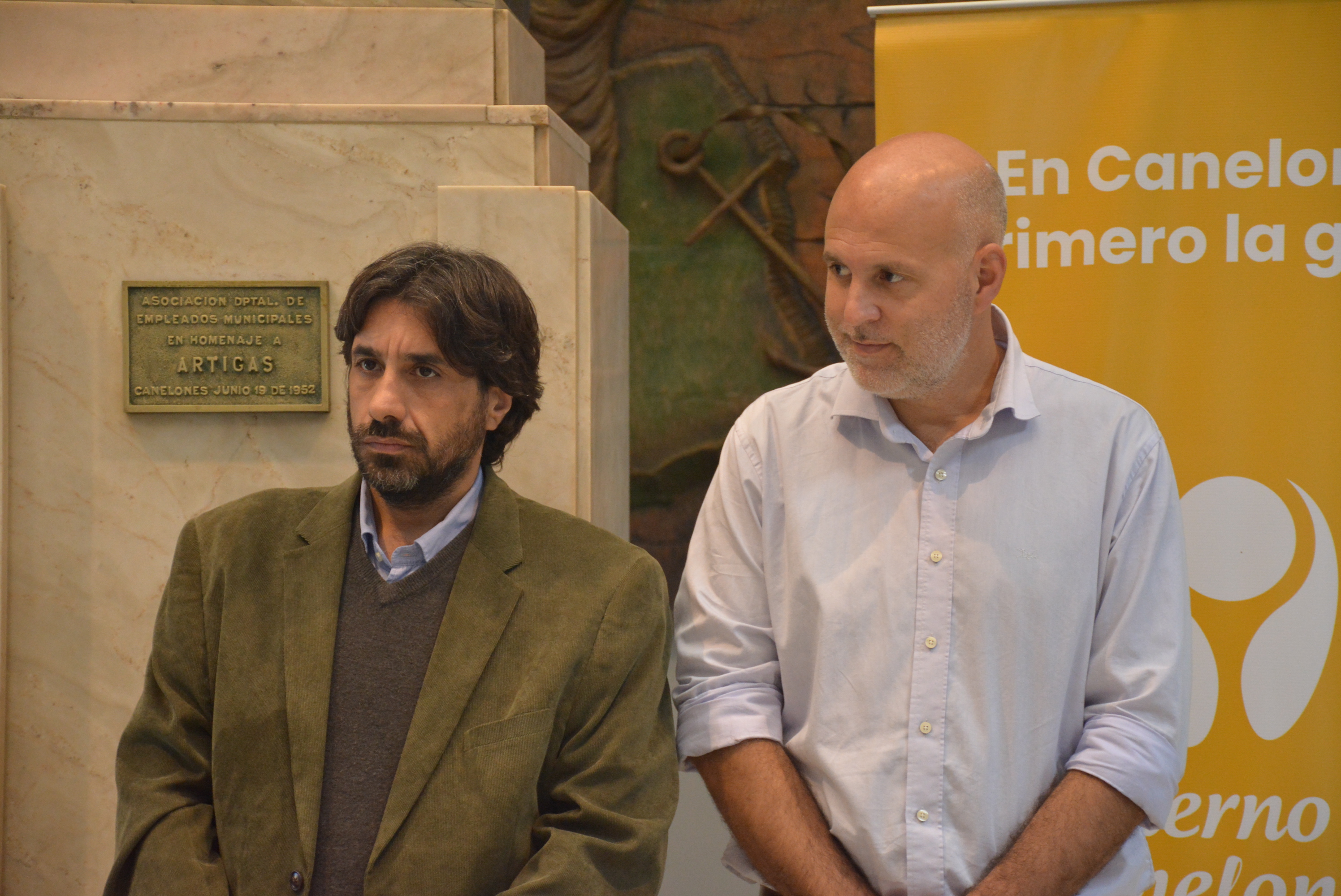 Intendente de Canelones interino, Marcelo Metediera, y el Secretario General, Dr. Esc. Franciso Legnani, en la actividad por el mes de la Concientización de la Auditoría Interna Intendente de Canelones interino, Marcelo Metediera, y el Secretario General, Dr. Esc. Franciso Legnani, en la actividad por el mes de la Concientización de la Auditoría Interna
