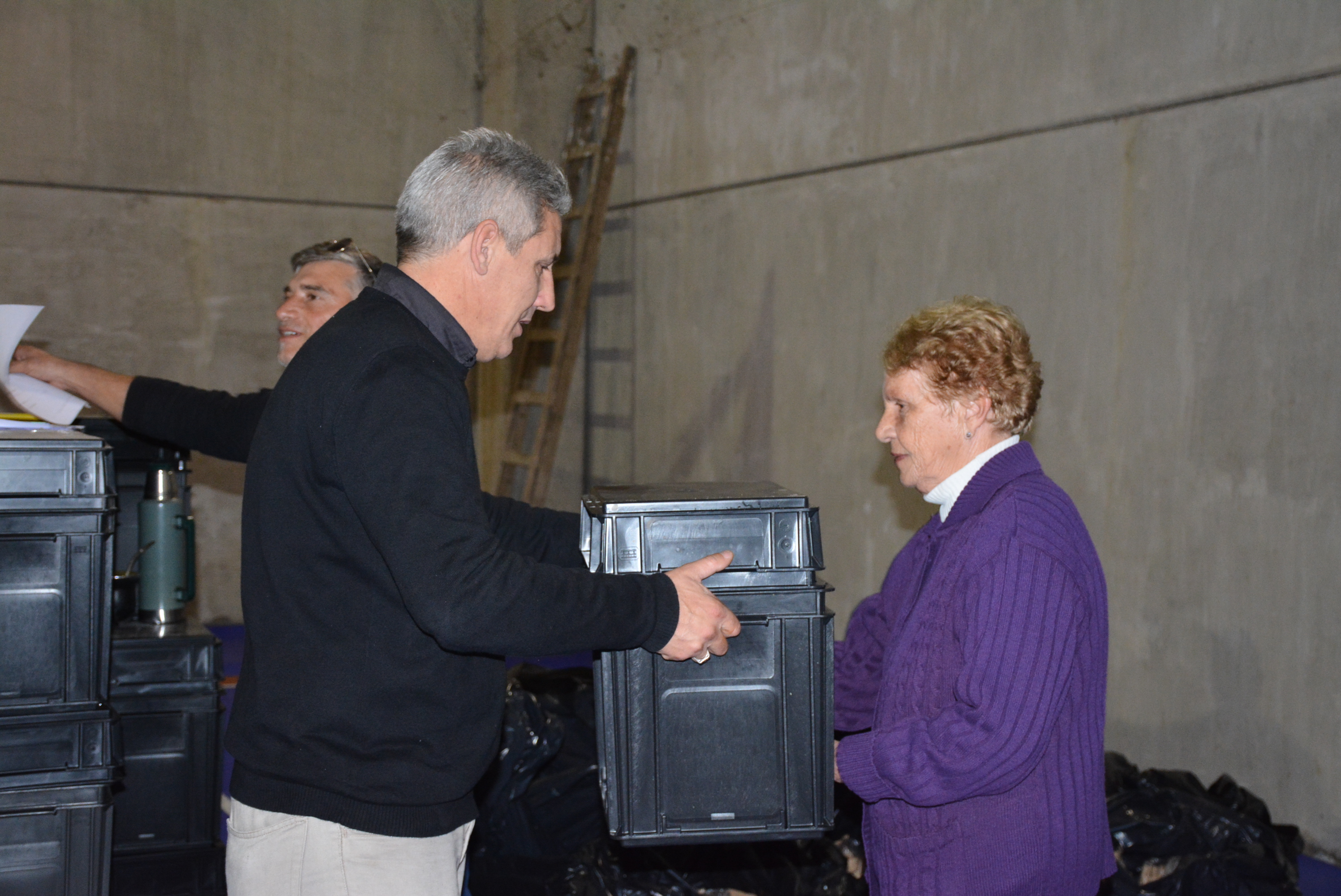 Comenzó experiencia piloto de compostaje domiciliario en Santa Lucía 