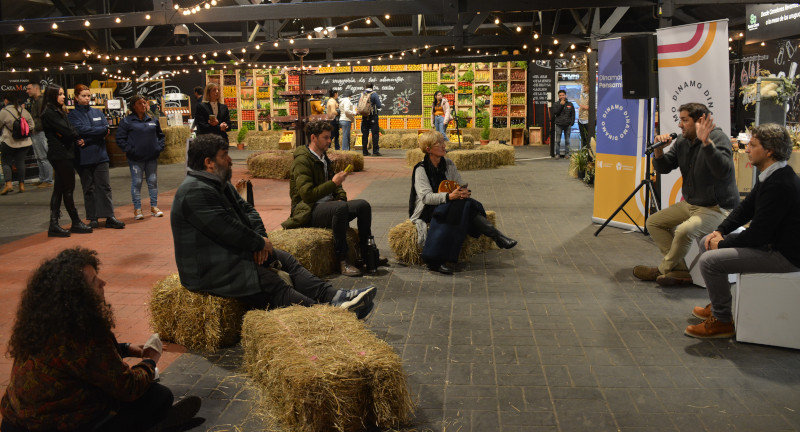 Charla sobre Industrias Creativas en Canelones, que se llevó a cabo en el Pabellón de Canelones de la Expo Prado 2022. Charla sobre Industrias Creativas en Canelones, que se llevó a cabo en el Pabellón de Canelones de la Expo Prado 2022.
