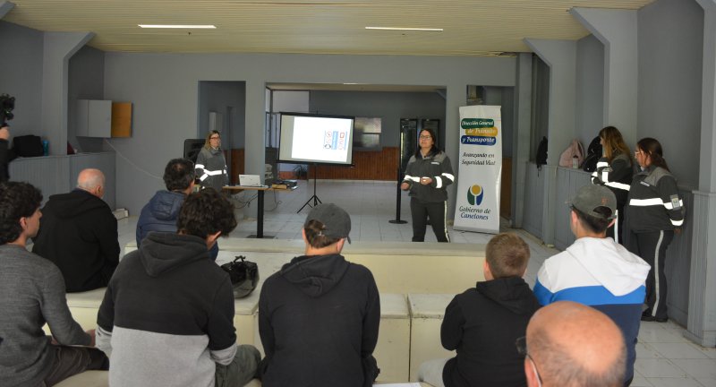 Se desarrolló taller de sensibilización para usuarios de motocicletas en Santa Lucía