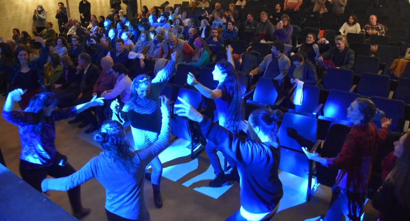 Encuentro cultural Malvinas nos une en el Complejo Cultural Politeama Encuentro cultural Malvinas nos une en el Complejo Cultural Politeama